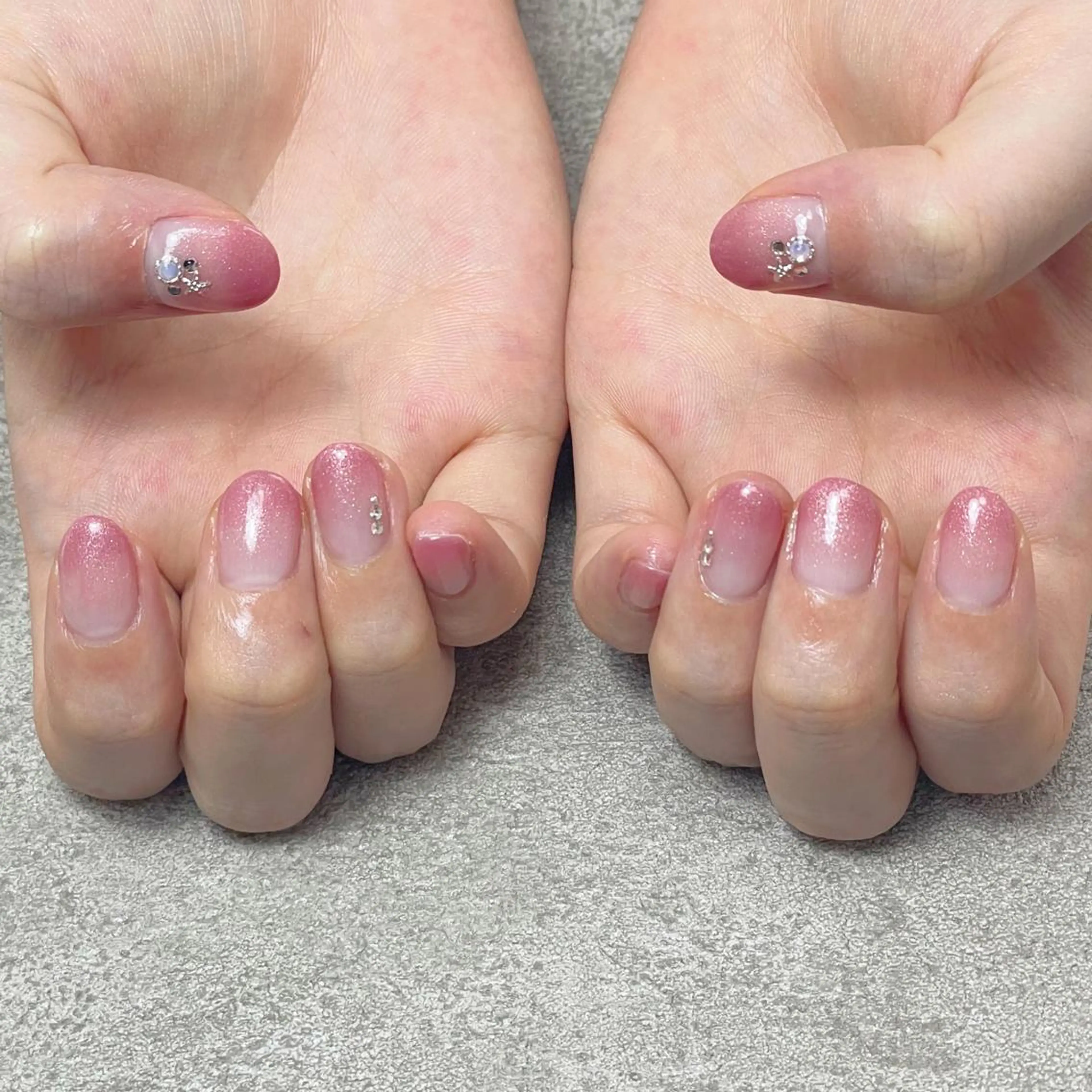 ネイル ハンドネイル nailroom DIASOMNIAのネイルデザイン