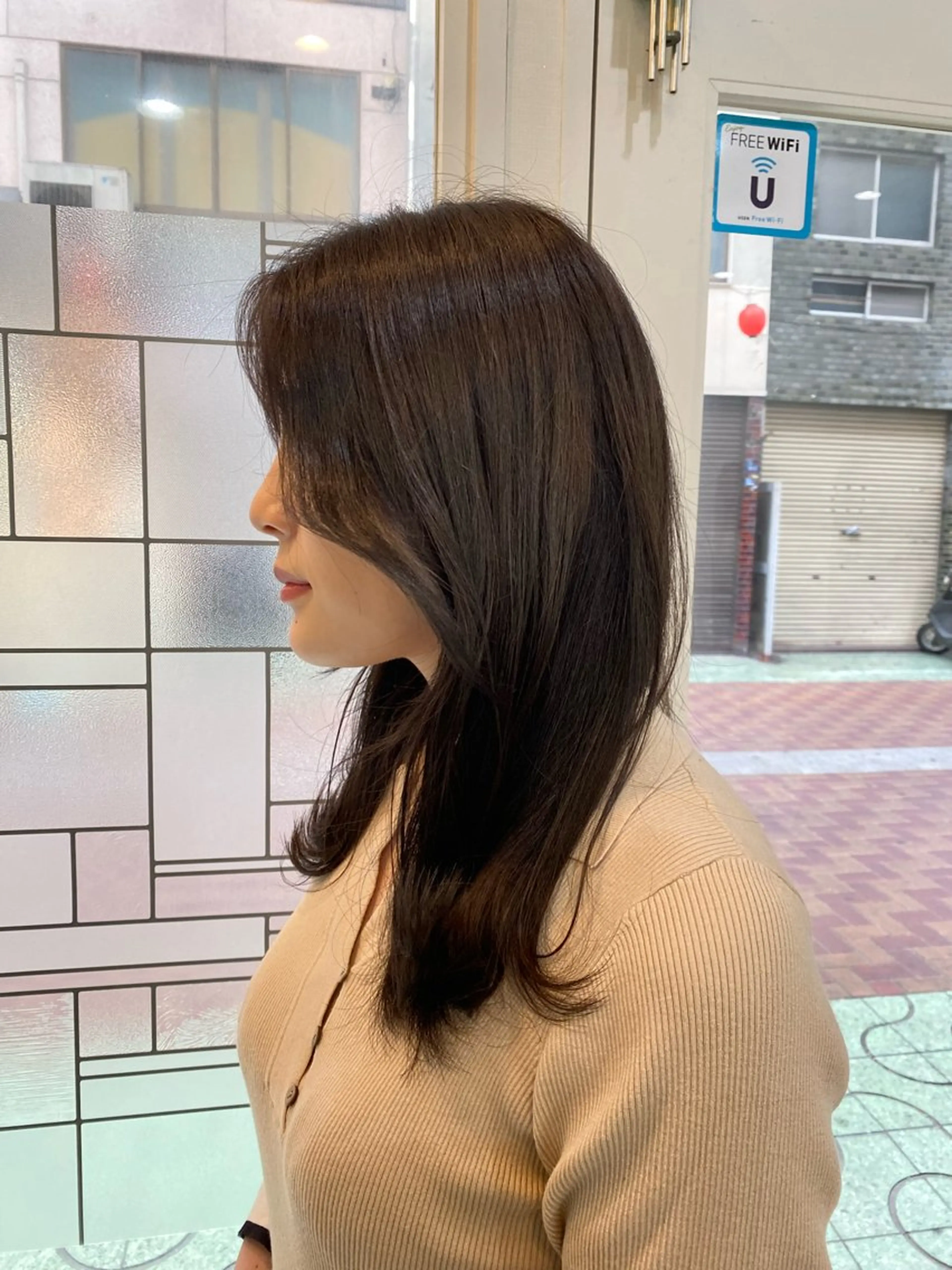 ミディアム カット ヘアカラー トリートメント トップスタイリスト 江口 稜亮のヘアスタイル