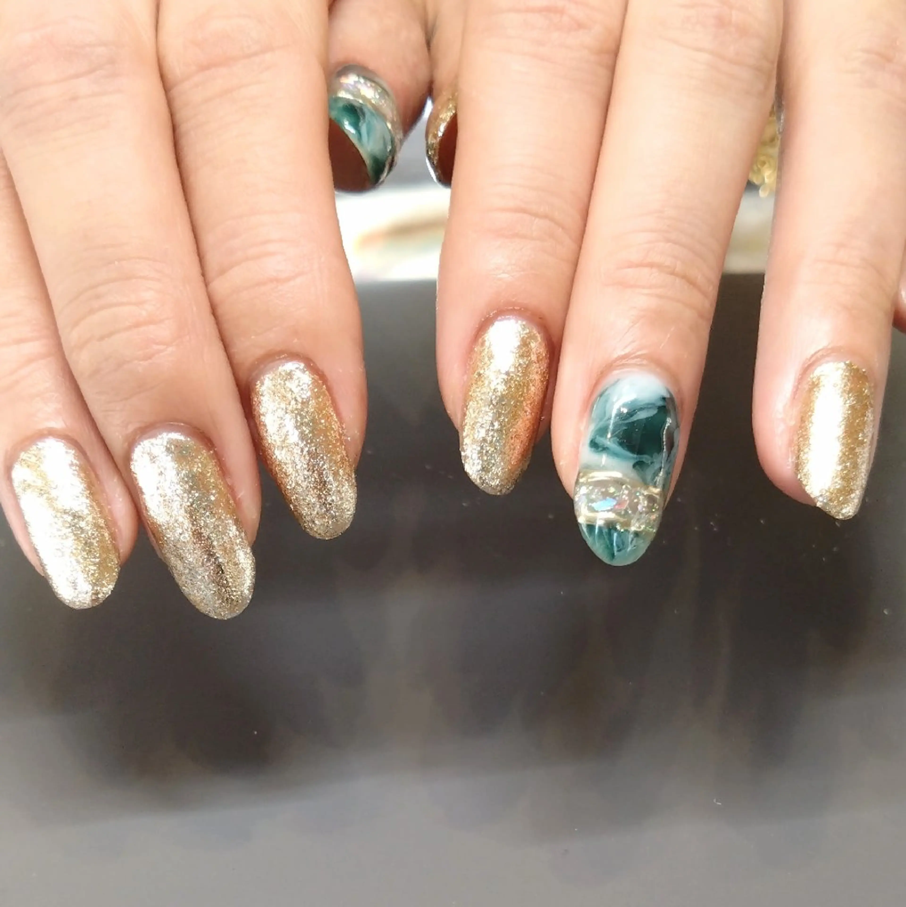 ネイル 大島 七海のネイルデザイン