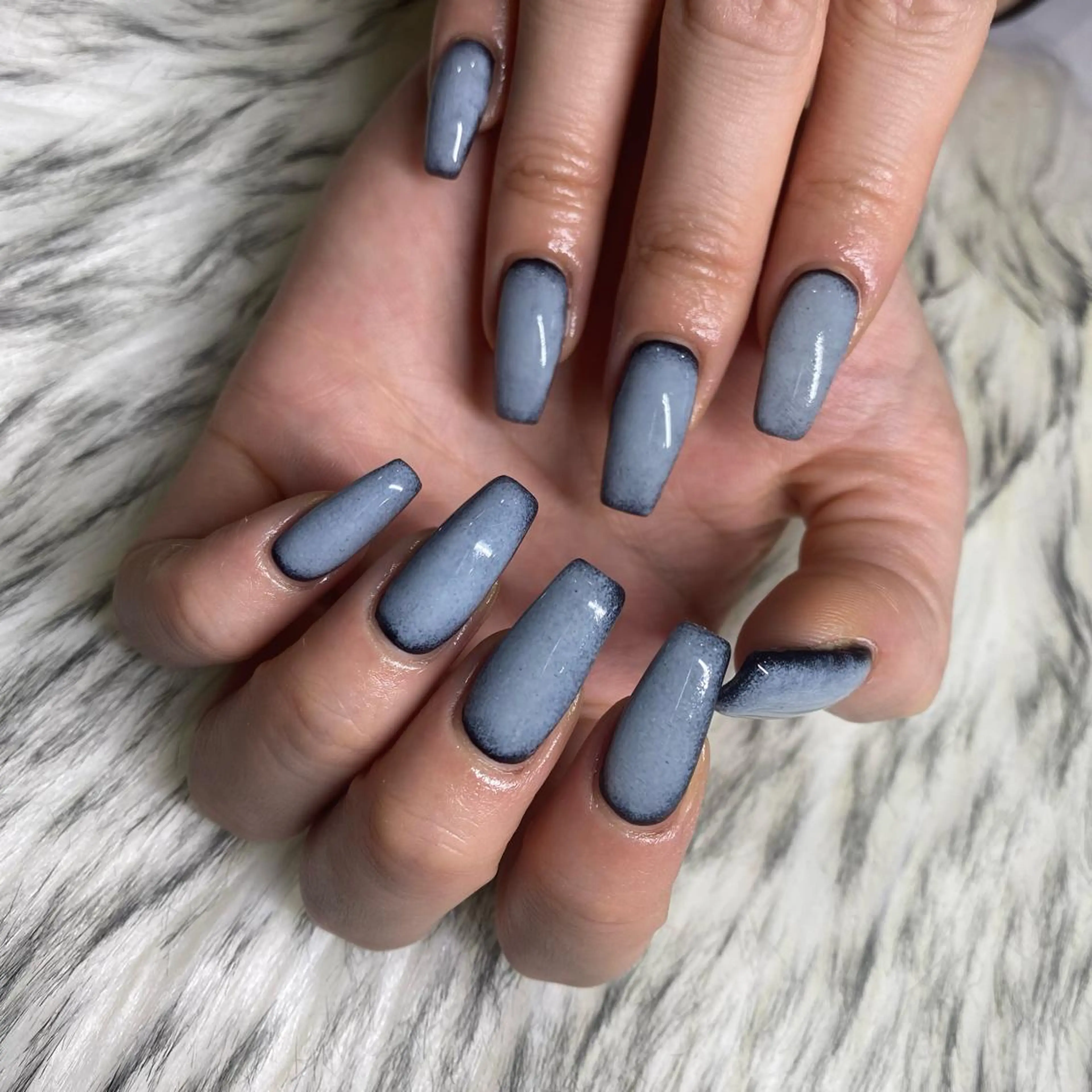 ネイル ハンドネイル la vie  Luire所属・la vie Luire ｱｽｶのネイルデザイン