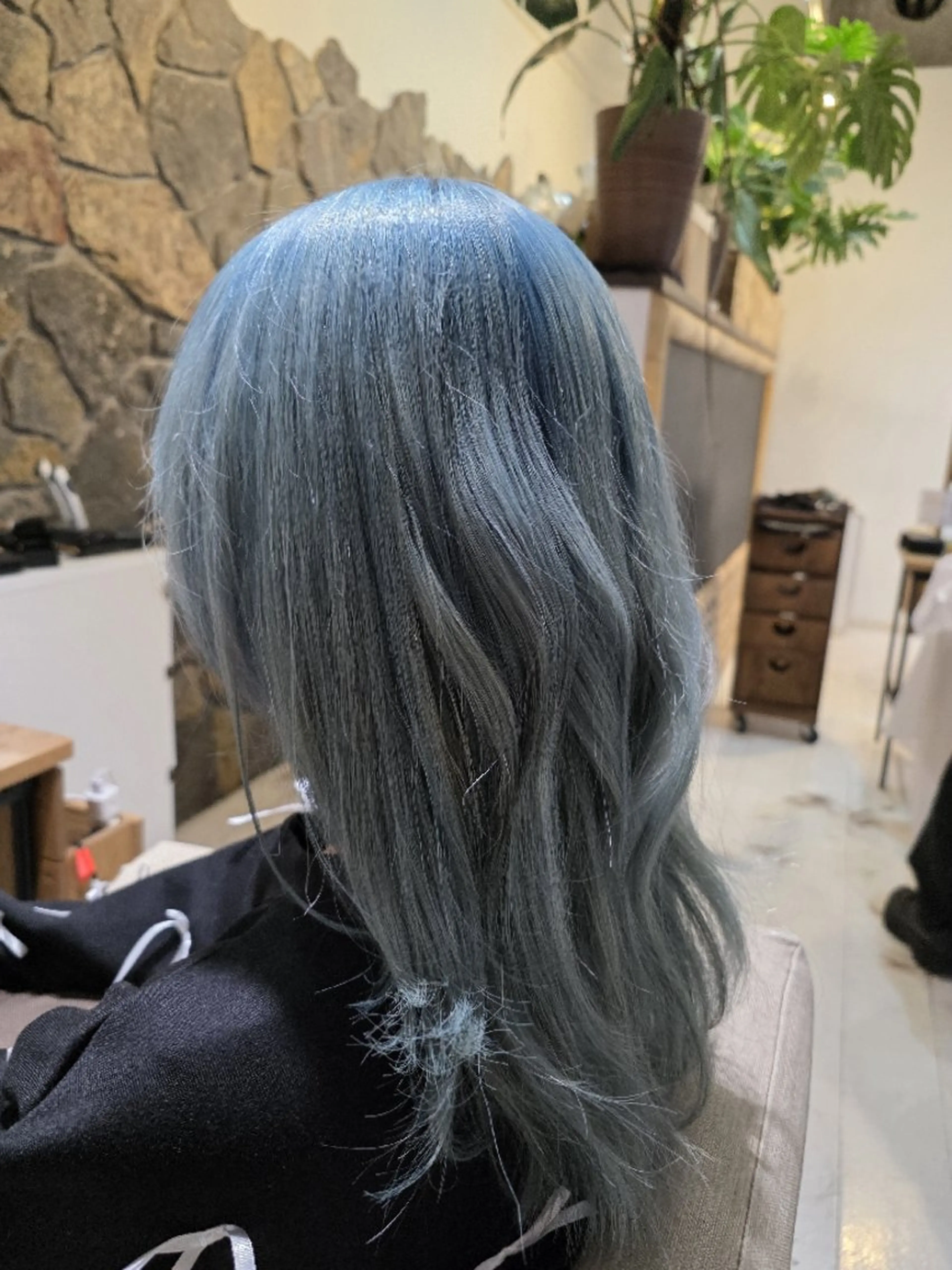 セミロング 中嶋 瞳のヘアスタイル