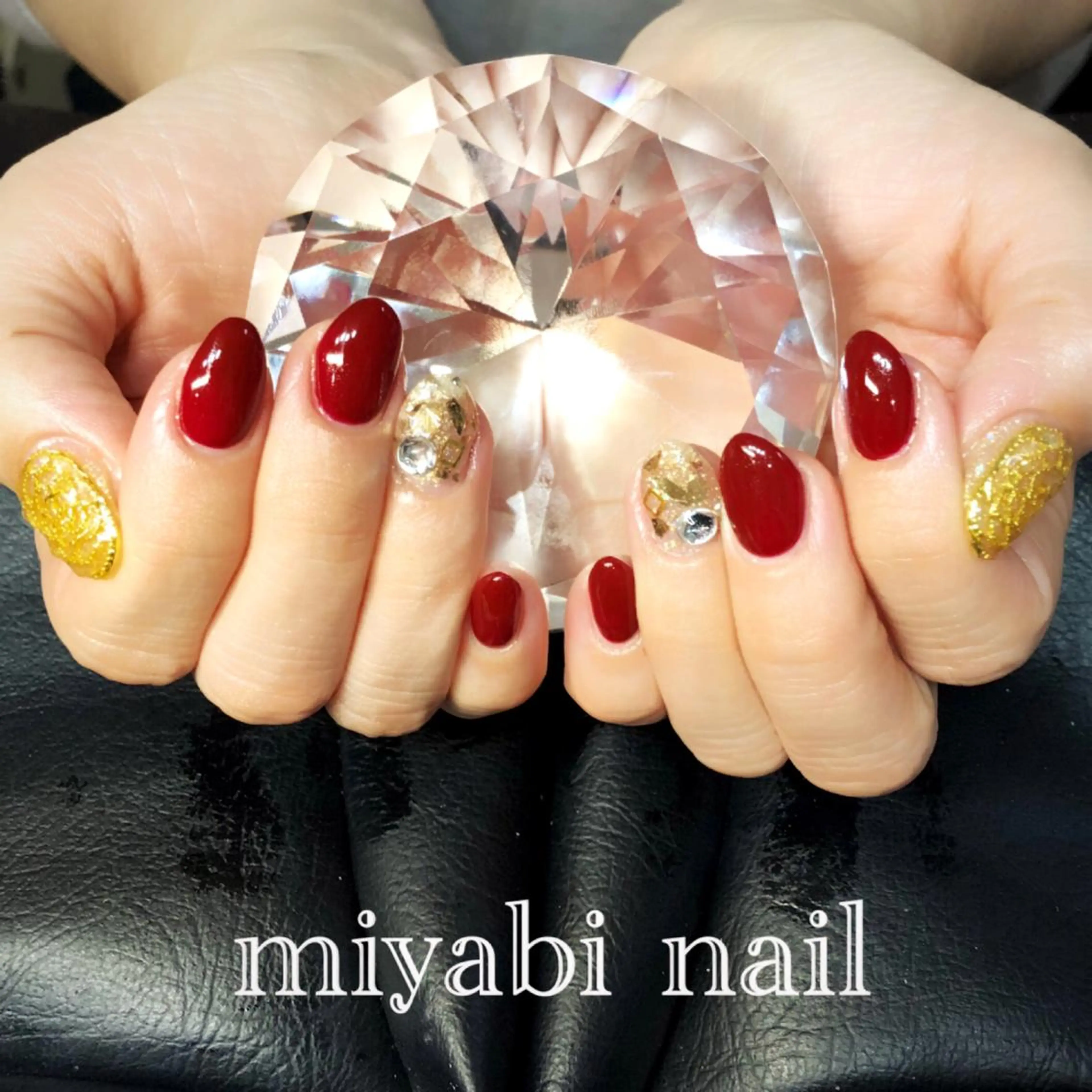 ネイル アートネイル ボルドー ジェルネイル ゴールド ゴージャス ハンドネイル miyabi nail 桂川駅近くのネイルデザイン