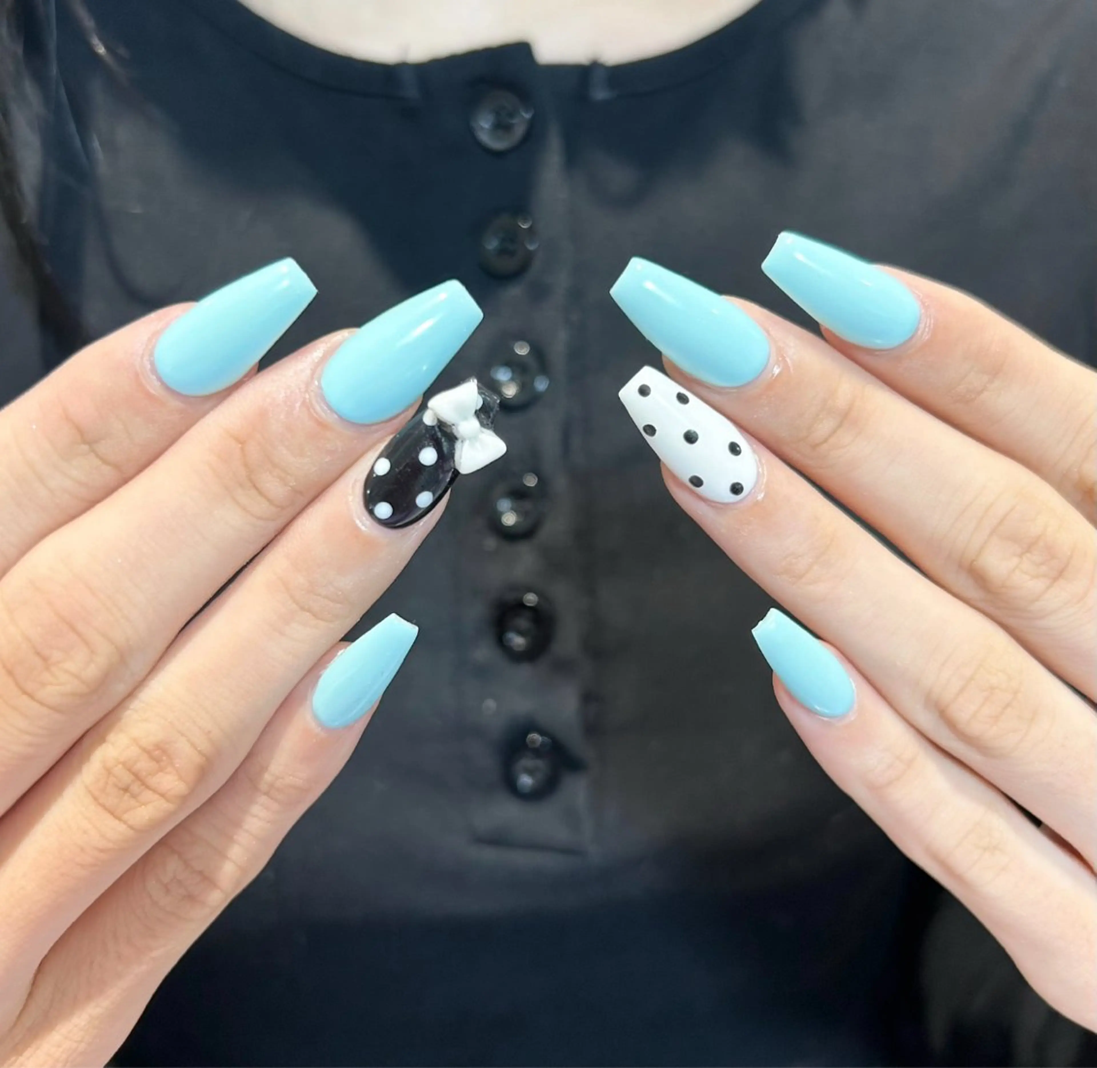 ネイル ハンドネイル WISTERIA reikaのネイルデザイン