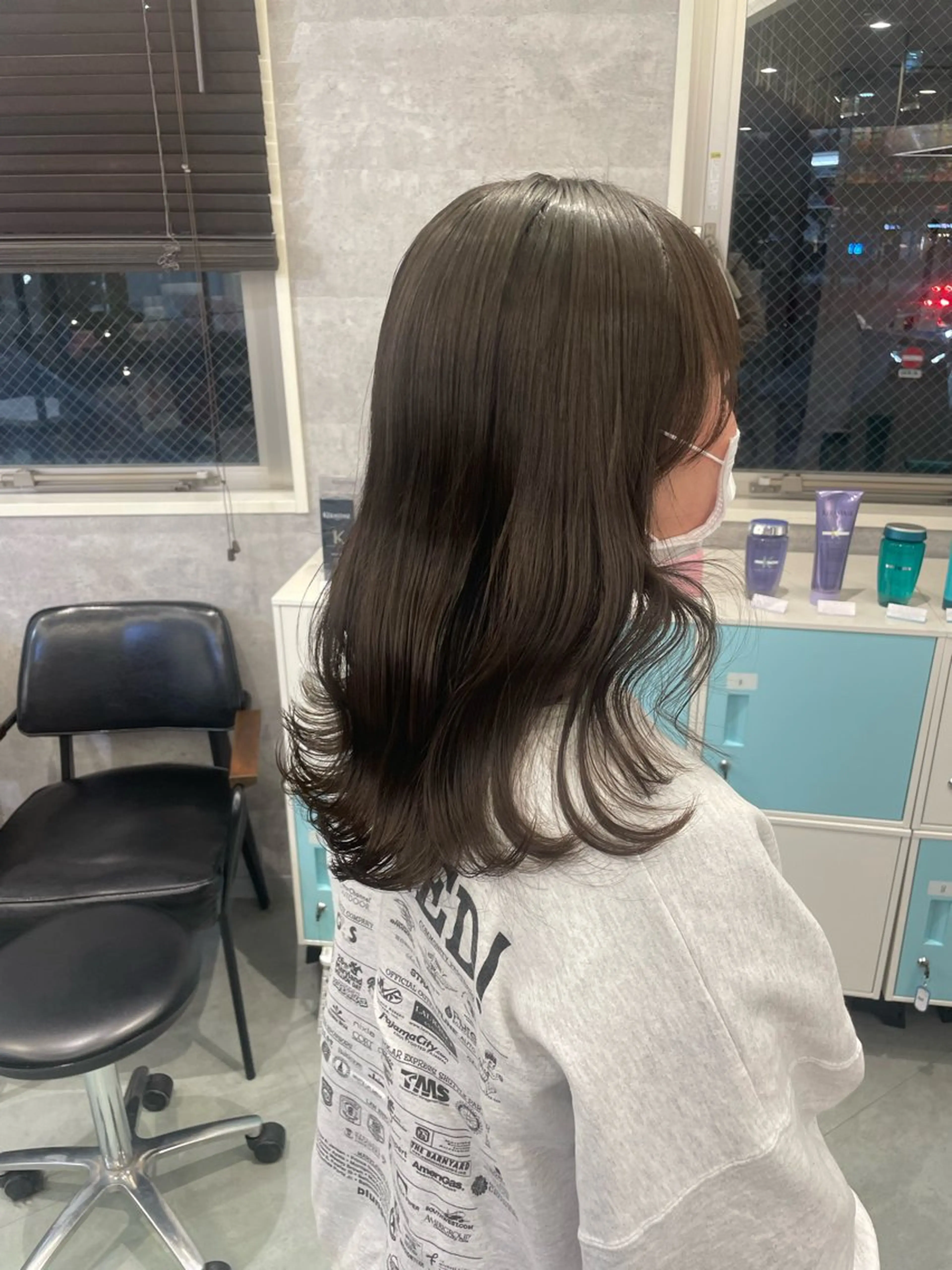 セミロング ♡似合わせハイトーン ♡maiのヘアスタイル