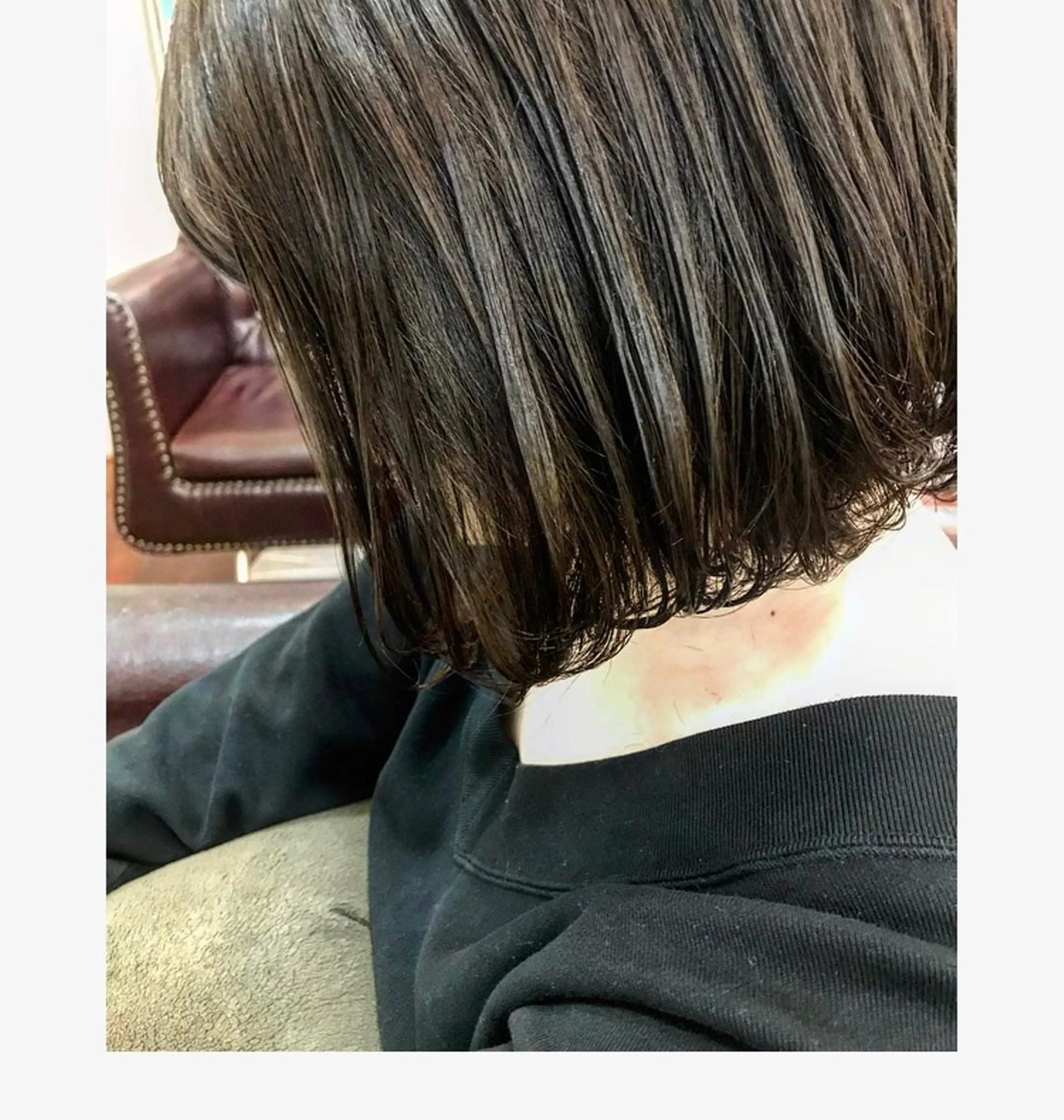 ミディアム カット ヘアカラー ヨシダ トオルのヘアスタイル