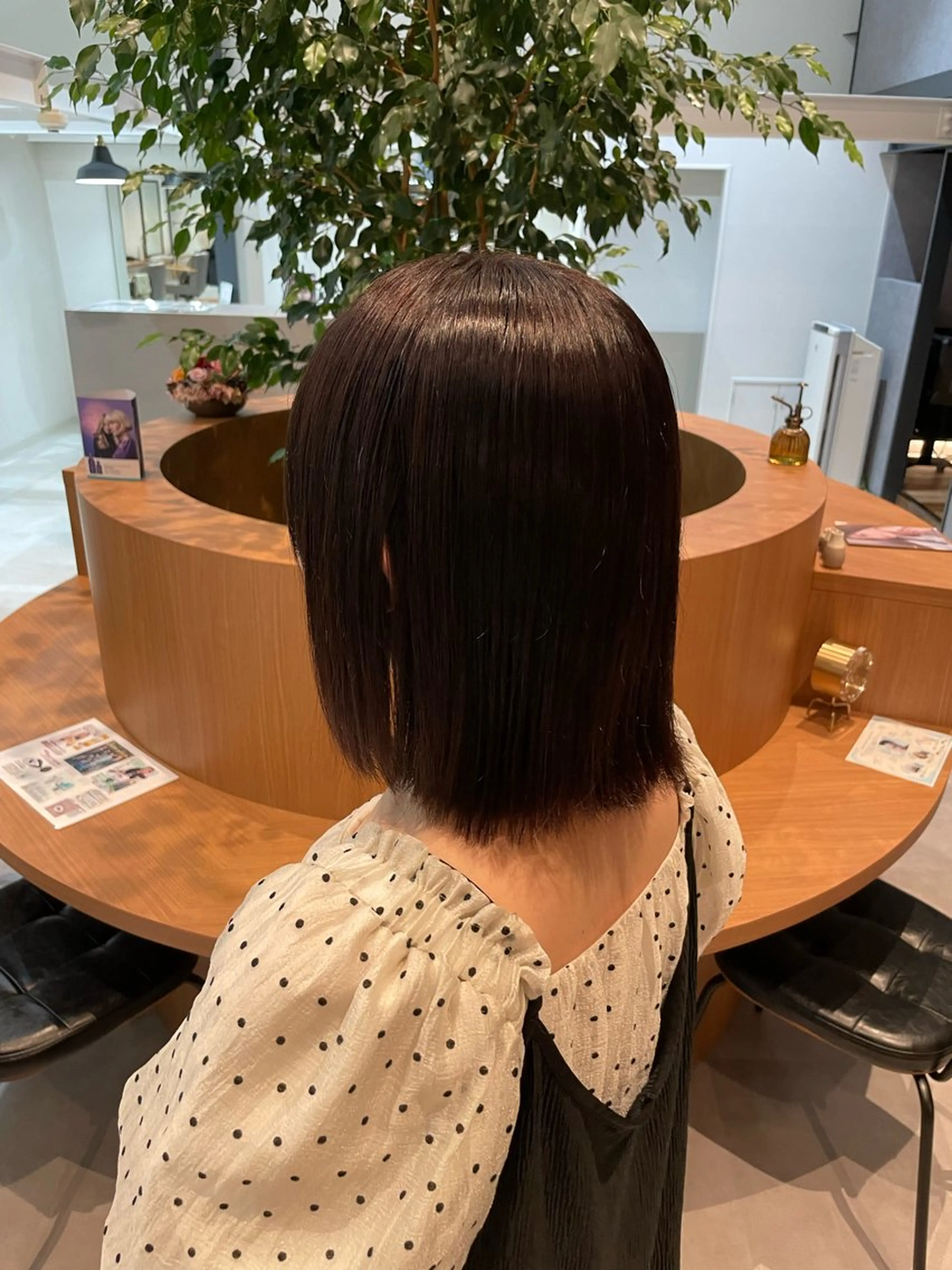 ショート カラー ブラウンカラー ピンクカラー ピンクブラウン カット ヘアカラー トリートメント ayaka |トレンドヘアのヘアスタイル