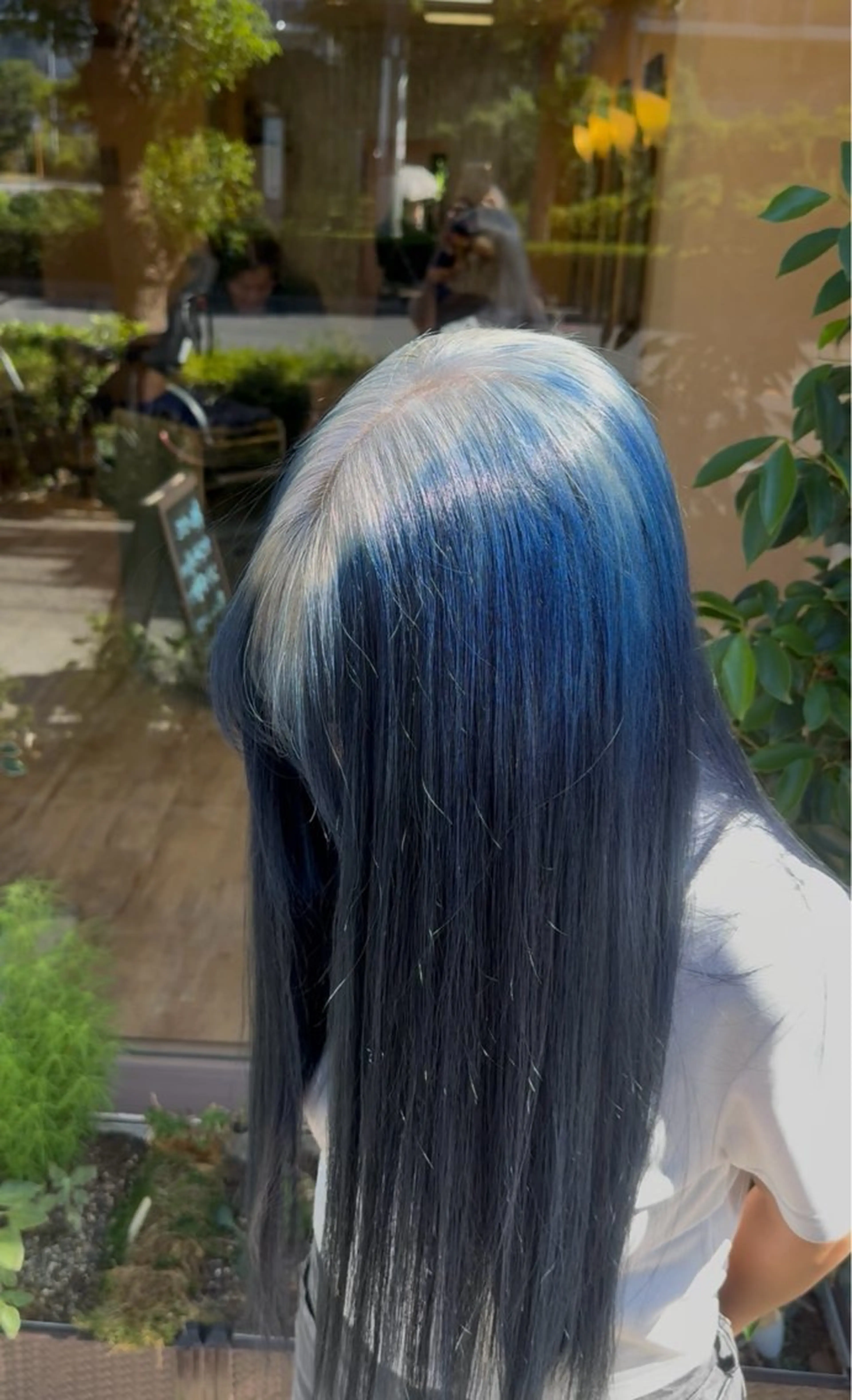 ロング ヘアカラー かのブリーチカラー 🎧⛓️🩶のヘアスタイル