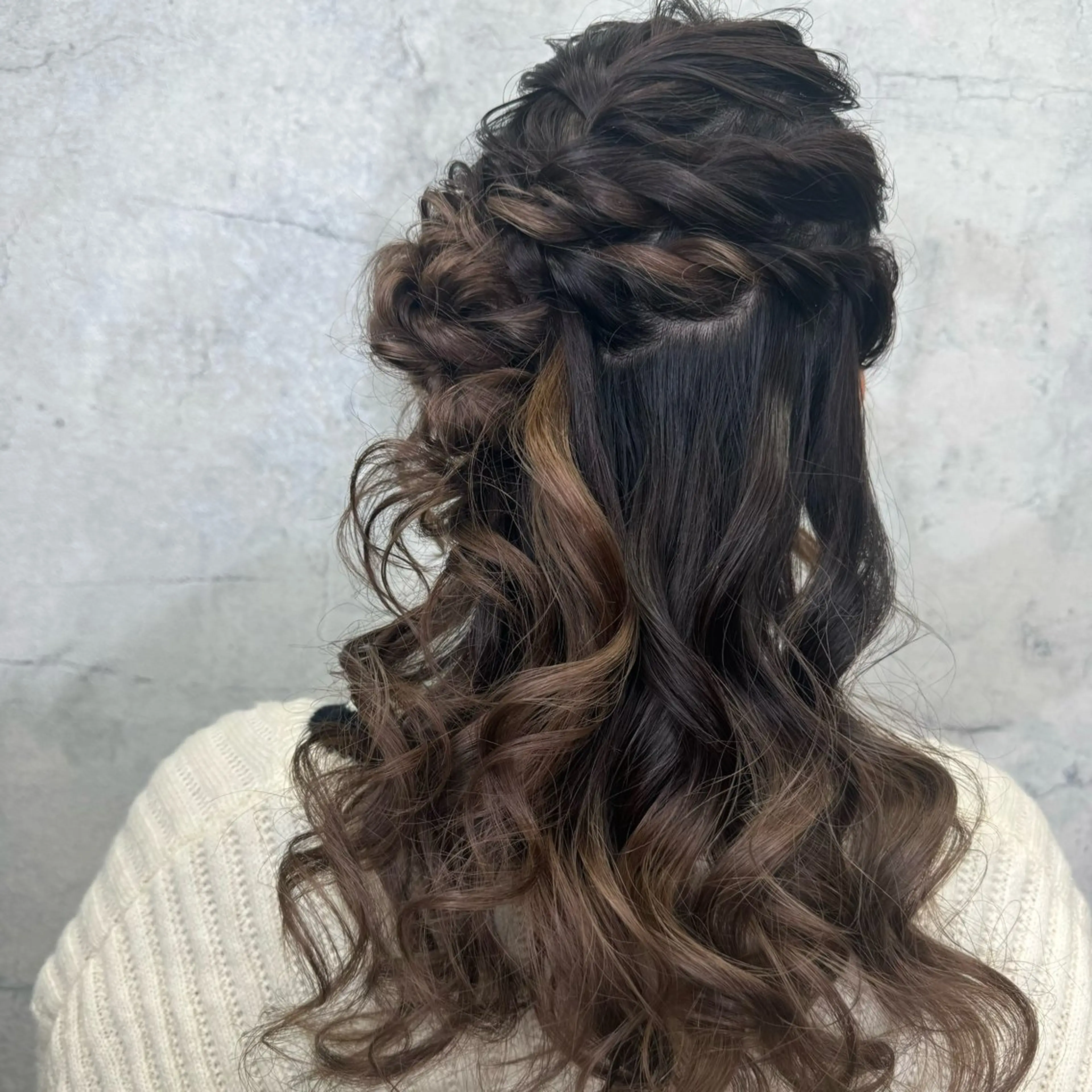 ロング お団子ヘア 松本ののか /錦/ヘアセットのヘアスタイル