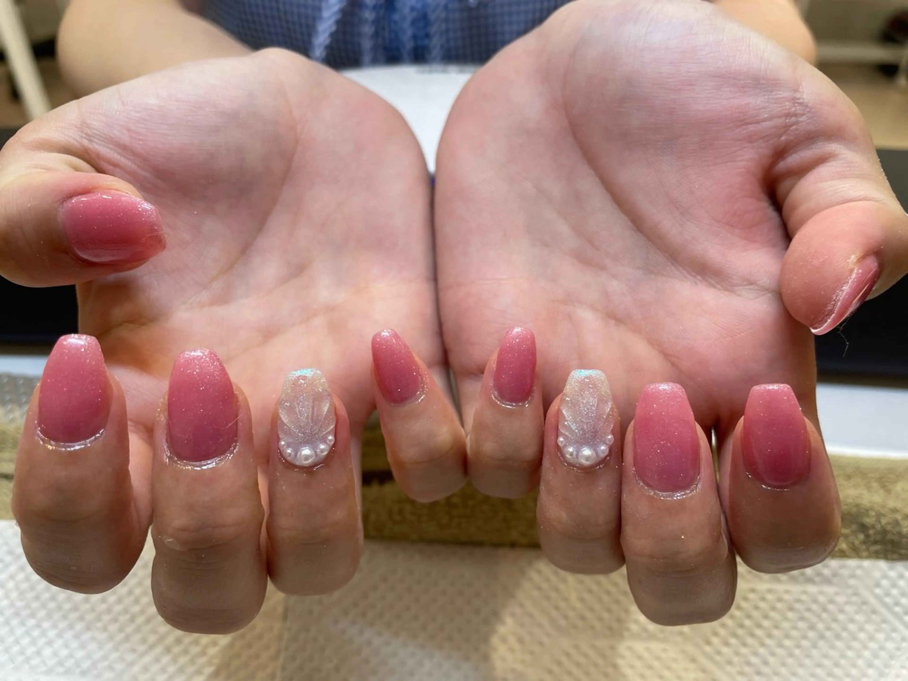 ネイル Crea la Luce天神西通り店所属・クレアラルーチェ 天神のネイルデザイン