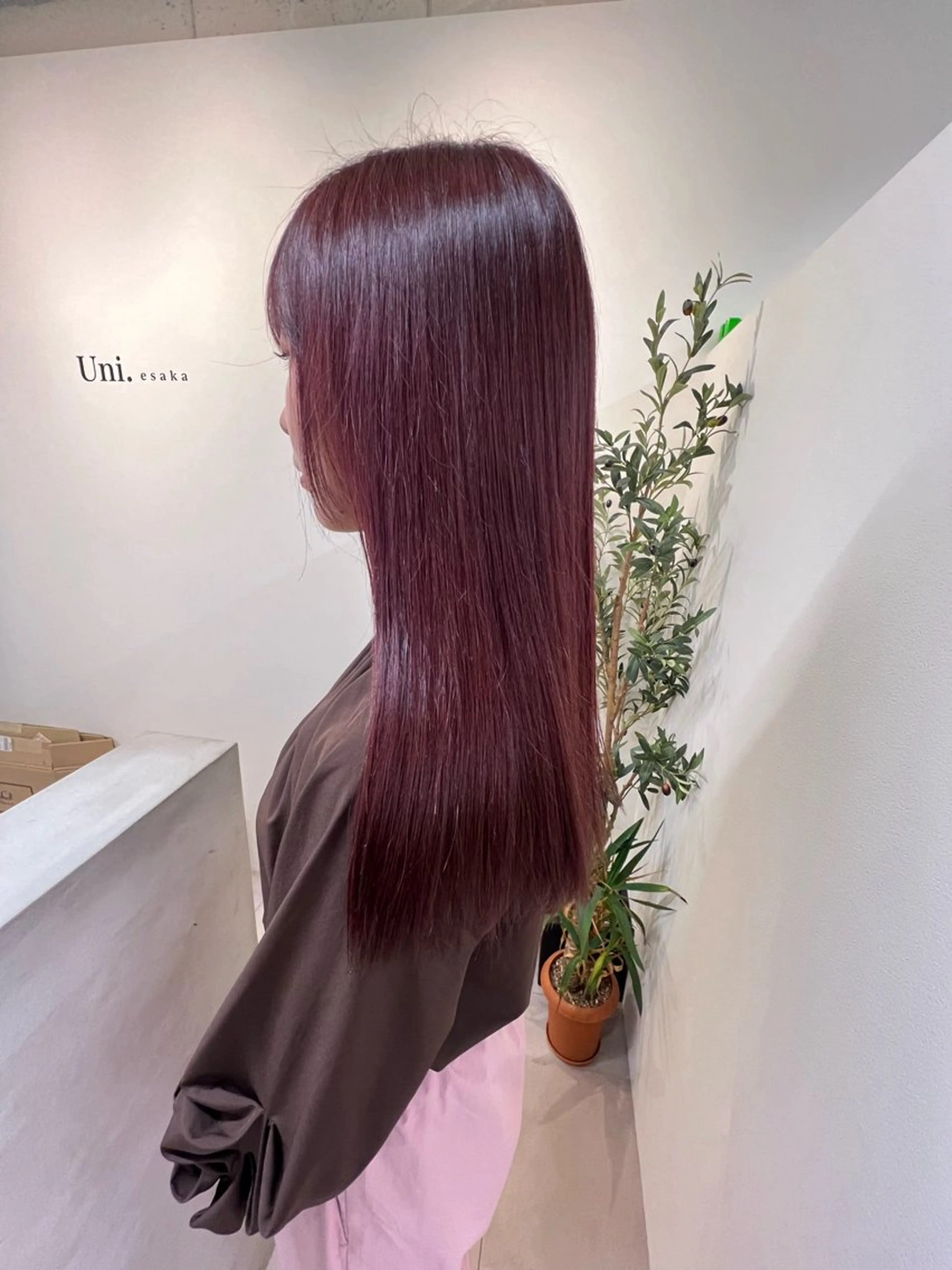 カラー ベージュカラー ピンクカラー ピンクベージュ ヘアカラー メンズ レイヤー ウルフ 弓木啓輔のヘアスタイル