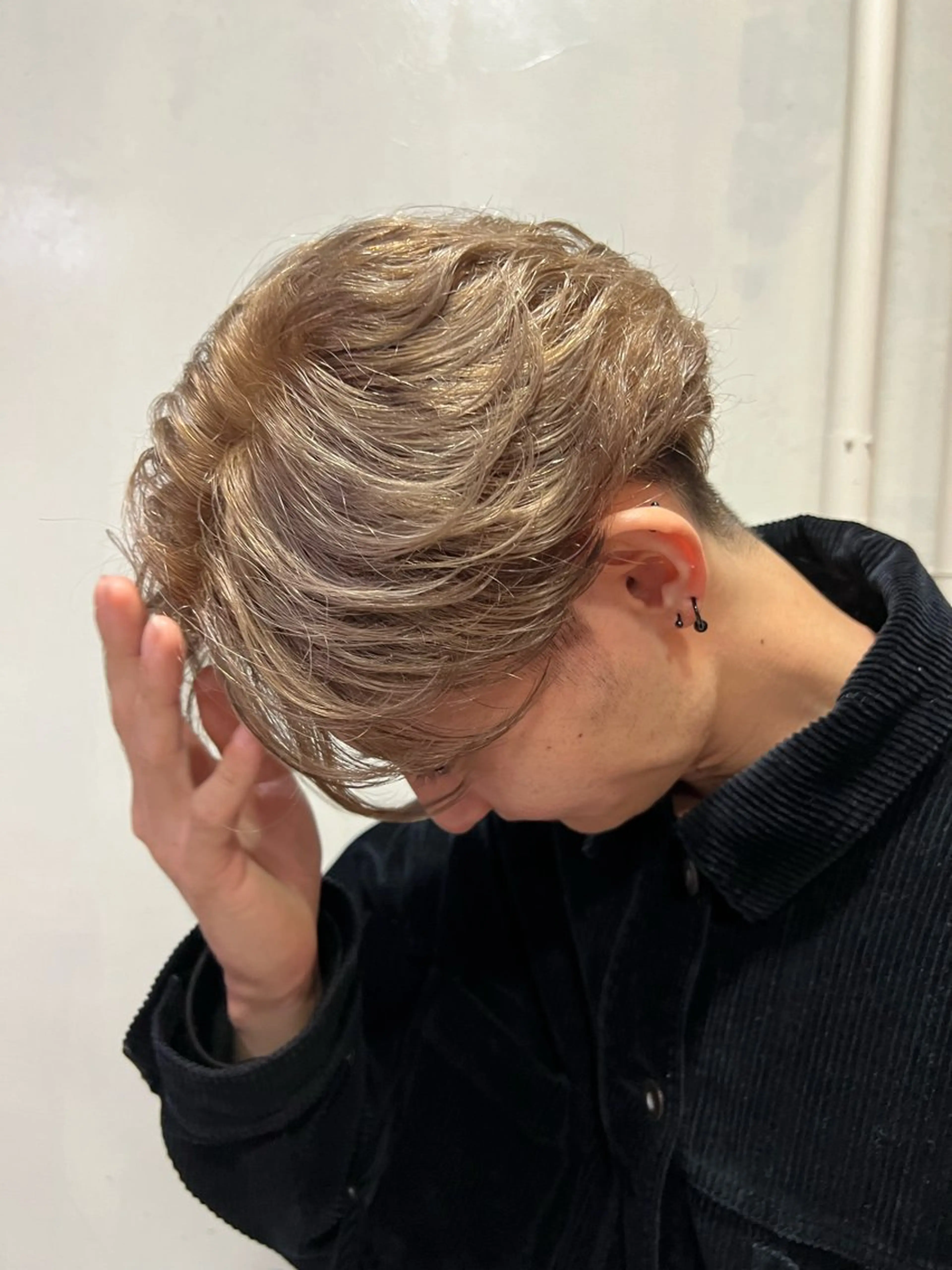 カラー メンズ ベージュカラー ミルクティーベージュ カット ヘアカラー トリートメント 🔥髪質改善×似合せ 🔥【天神美容室】のヘアスタイル