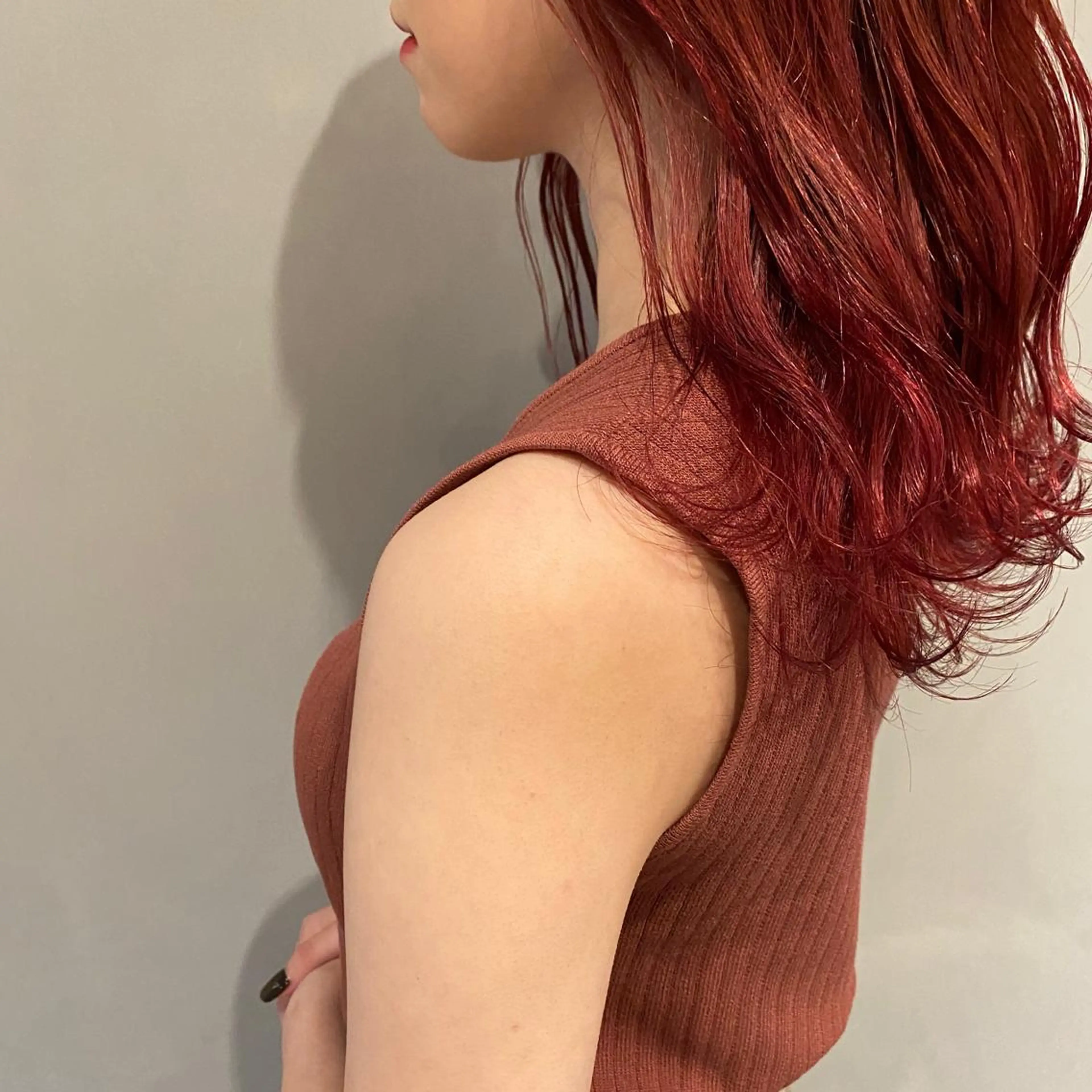 ミディアム ヘアカラー 美髪・シールエクステ ホソタニリョウコのヘアスタイル