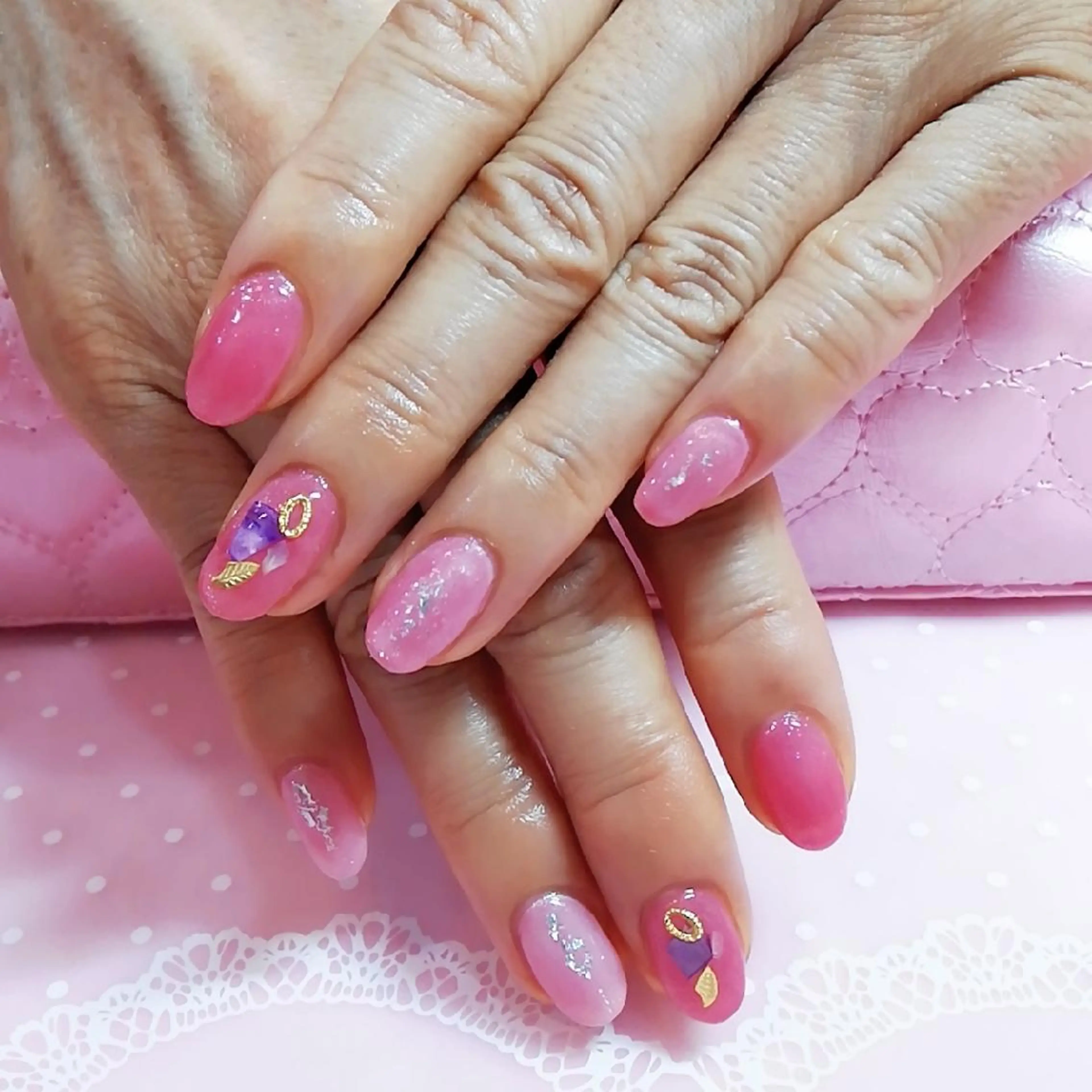 ネイル E·U·B ネイル所属・横浜市中区曙町 E·U·Bネイルのネイルデザイン