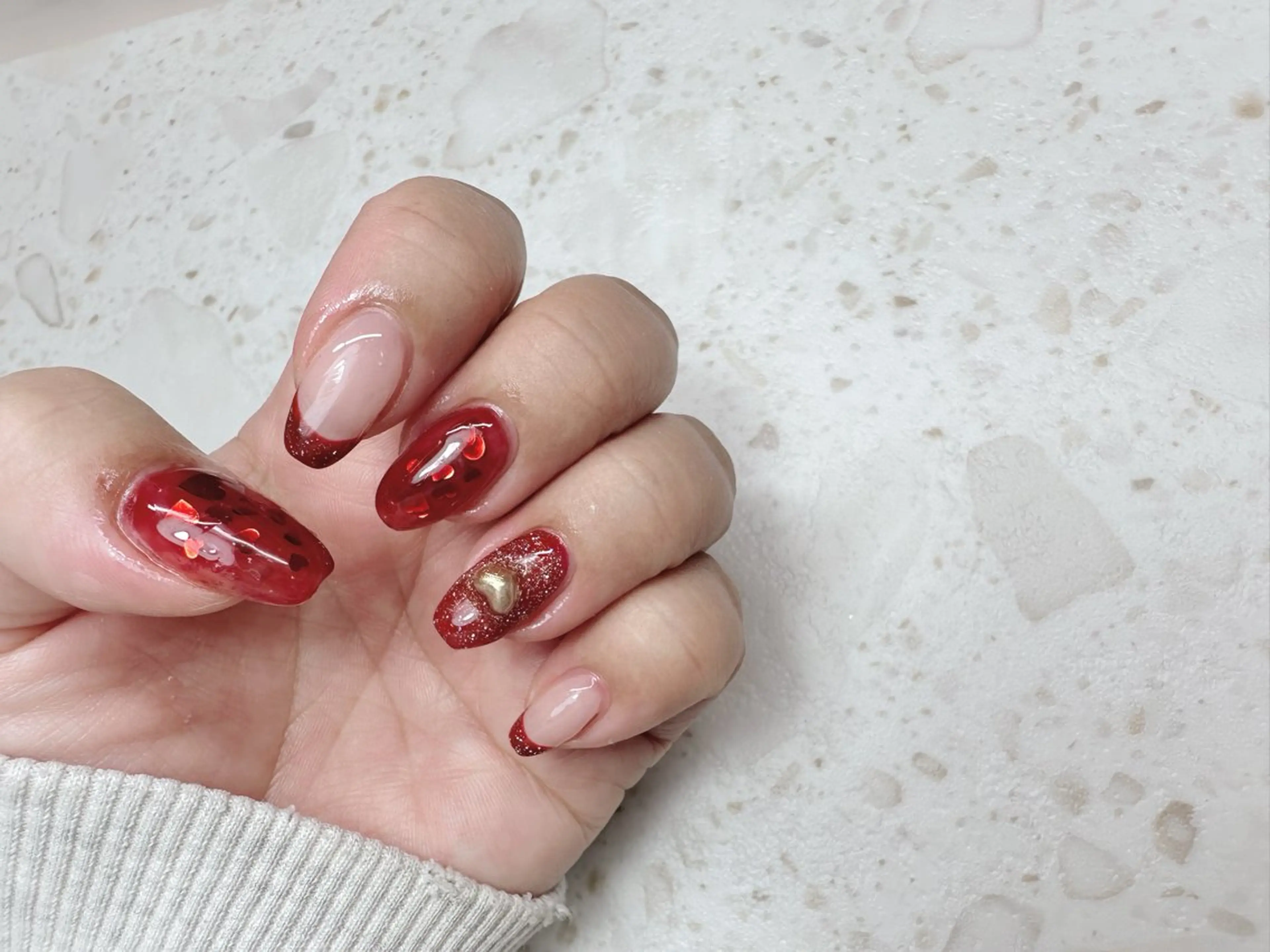 ネイル バレンタイン toshioka mihoのネイルデザイン