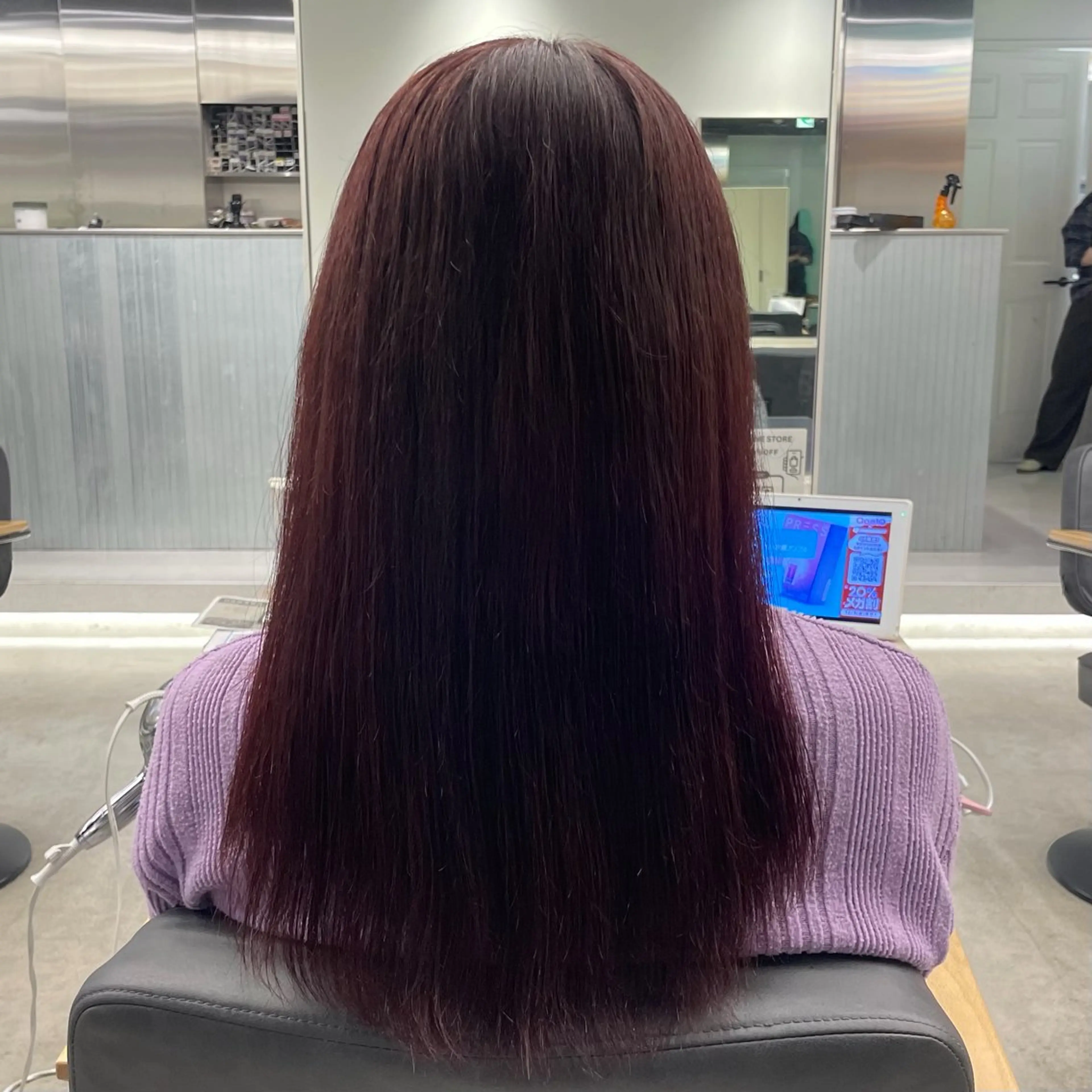 セミロング カラー ヘアカラー ななみ.⋆𝜗𝜚 艶カラー/まつパのヘアスタイル