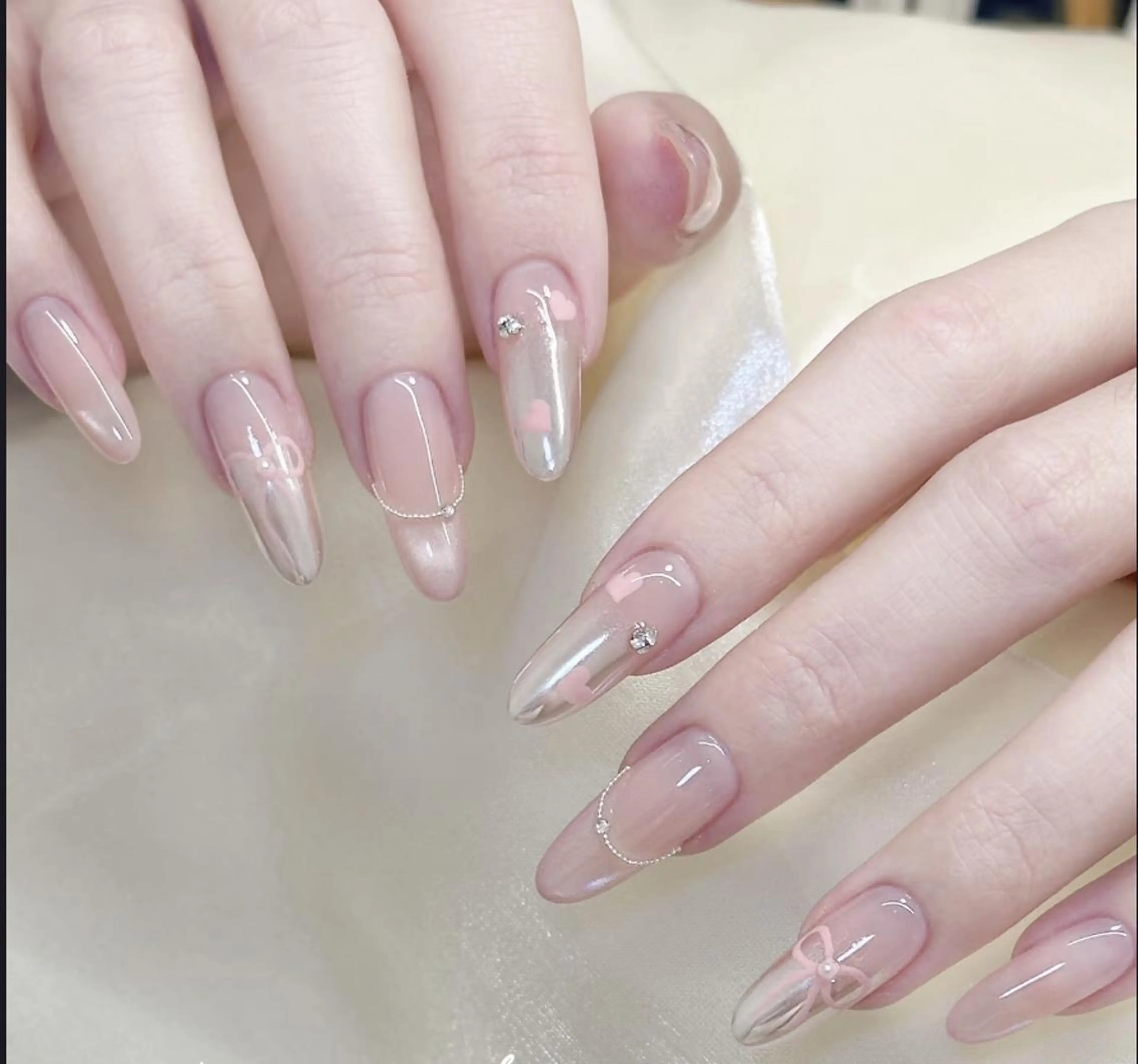 ネイル ハンドネイル ハンドケア 🍑 momo_nailのネイルデザイン