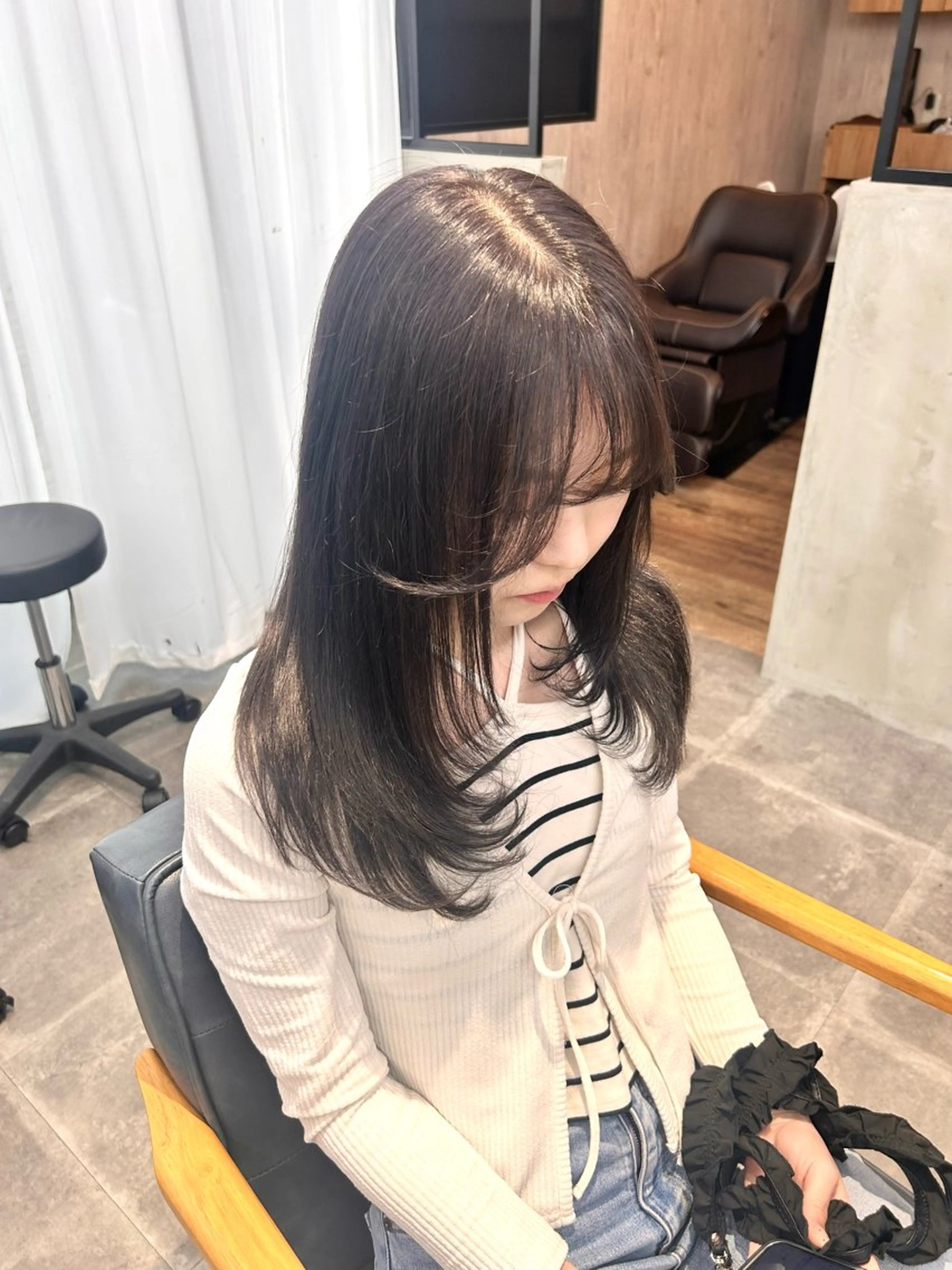 セミロング カラー 韓国×髪質改善カラー 💎hinaのヘアスタイル