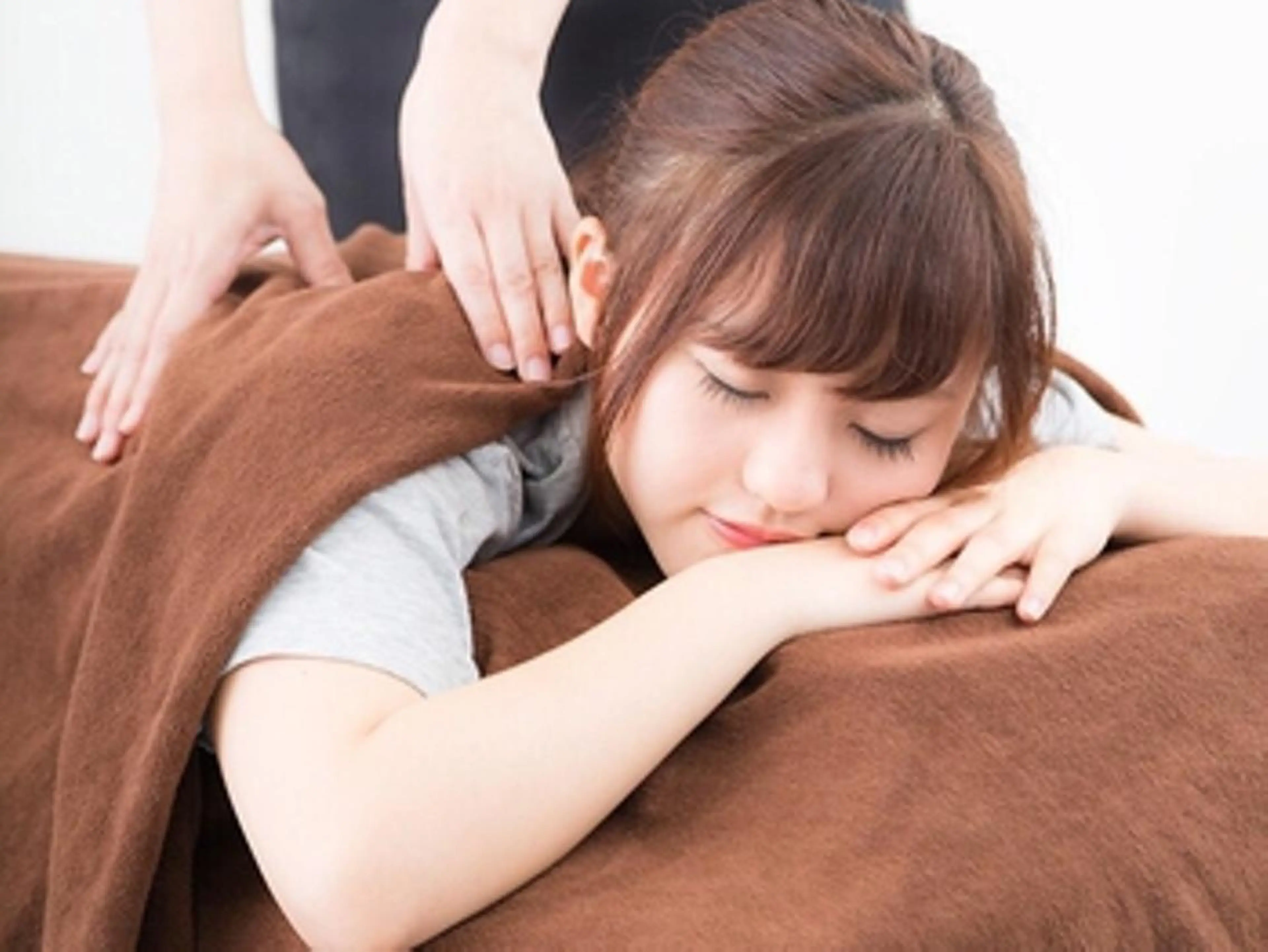 🌿11.12月限定🌿【疲労とサヨナラ！60分】洋服を着たままお疲れ箇所のもみほぐしの写真