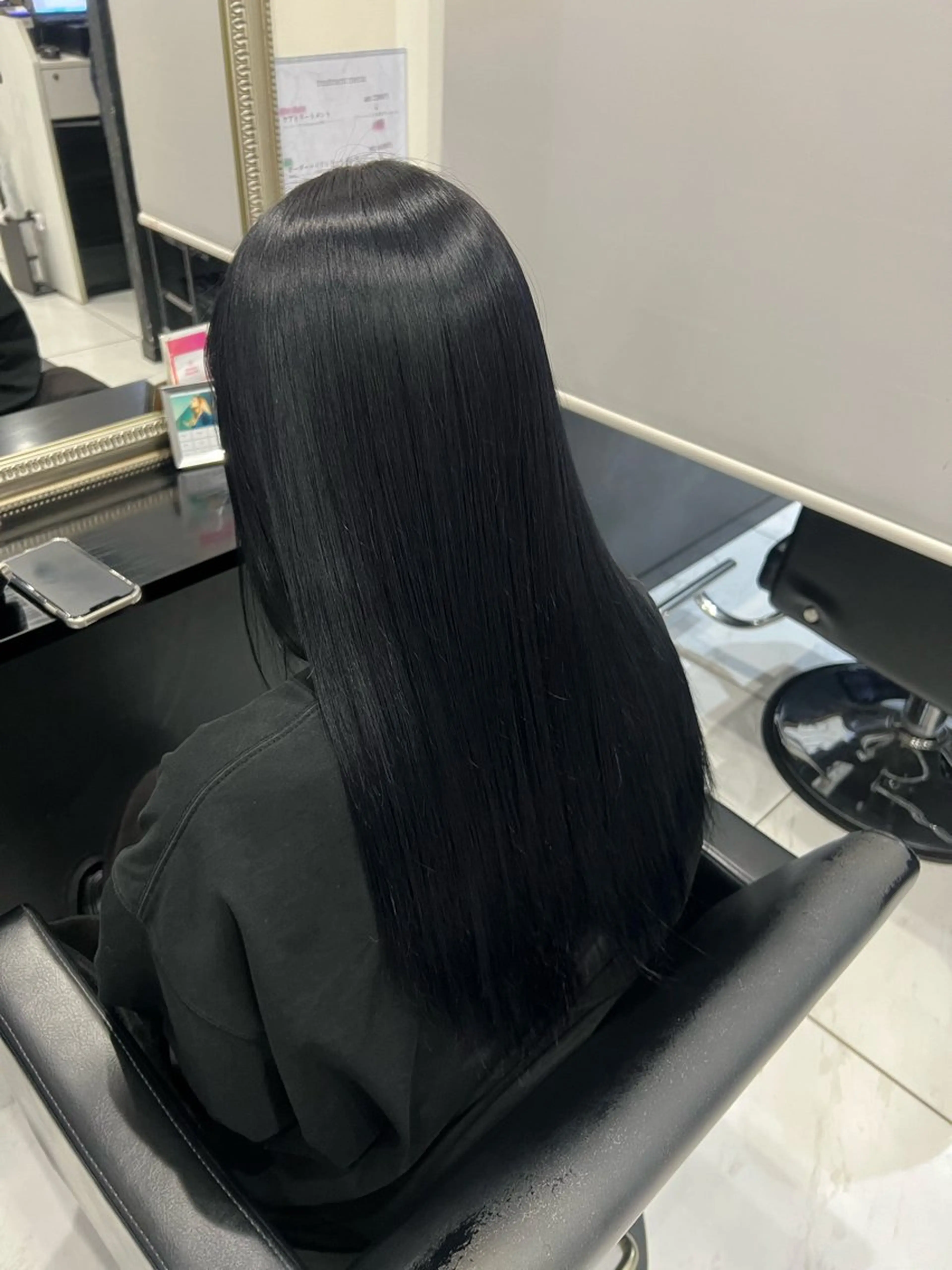 ロング カラー 黒髪 ネイビーカラー トリートメント ヘアカラー トリートメント YUDU🍊 germe/ジェルムのヘアスタイル