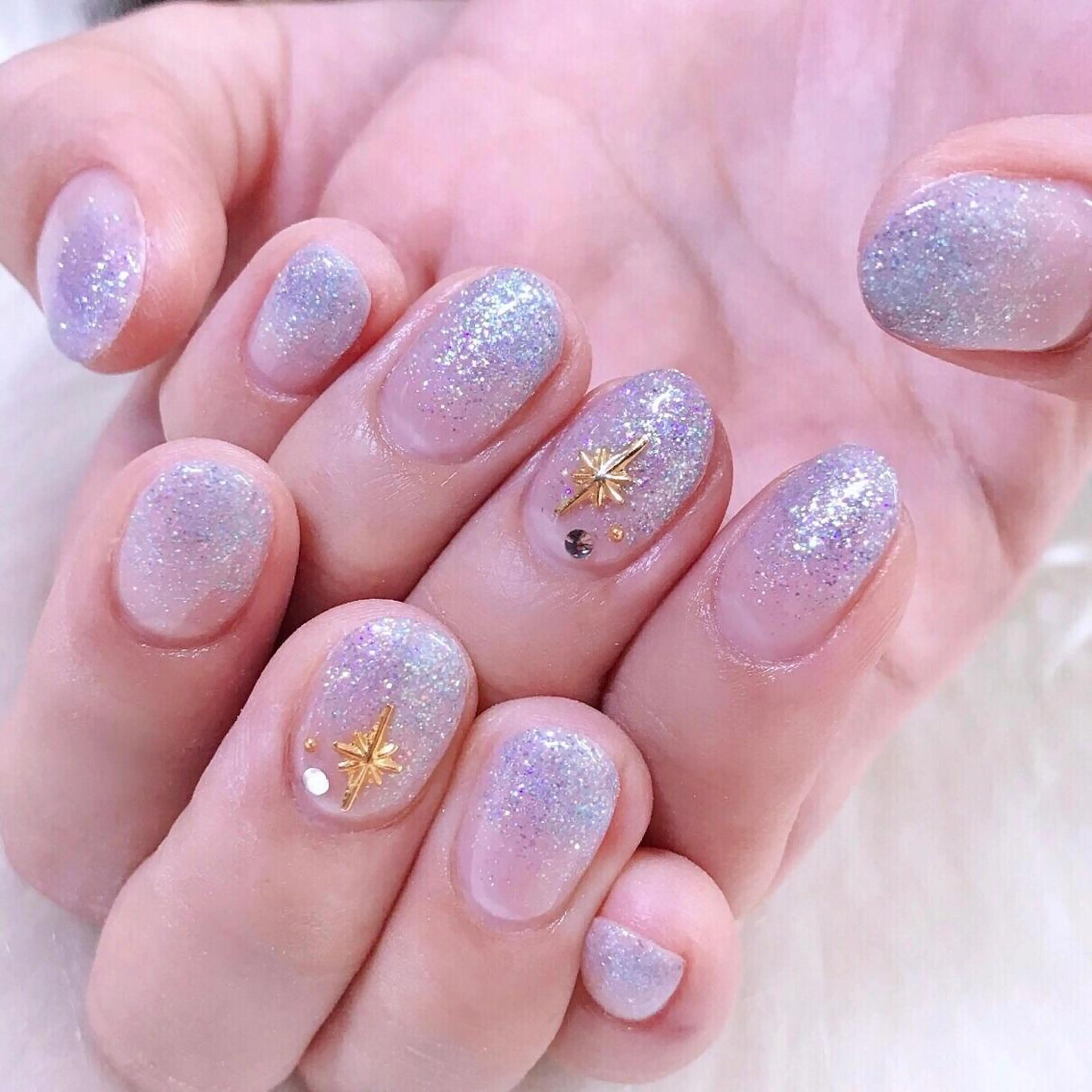 ネイル ストーンネイル NOIROUGE所属・NOI ROUGEのネイルデザイン