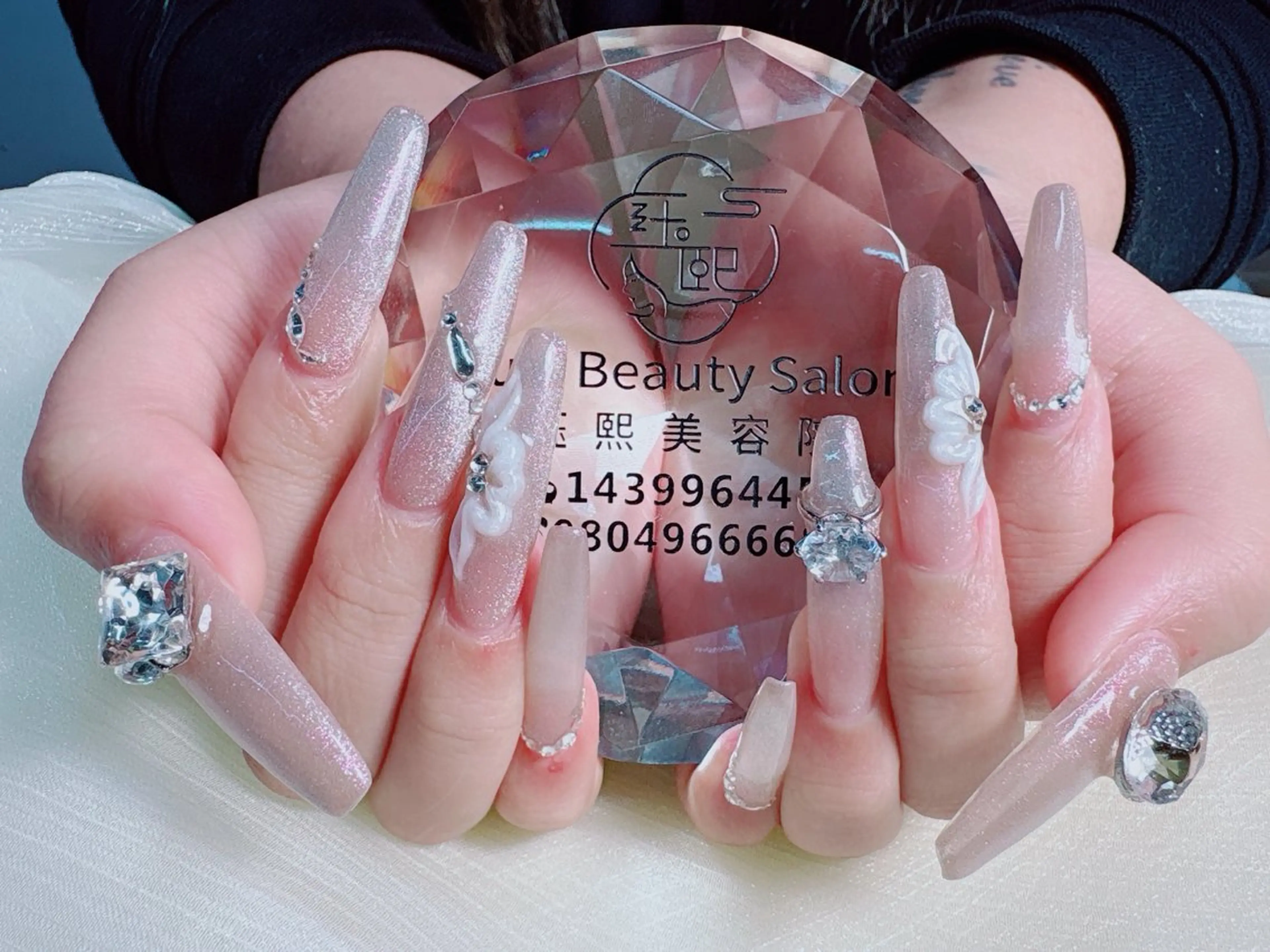 ネイル ハンドネイル Yuxi Beauty salon 【ユーシィー ビューティ サロン】所属・ユーシーネイルサロン 池田公園店のネイルデザイン