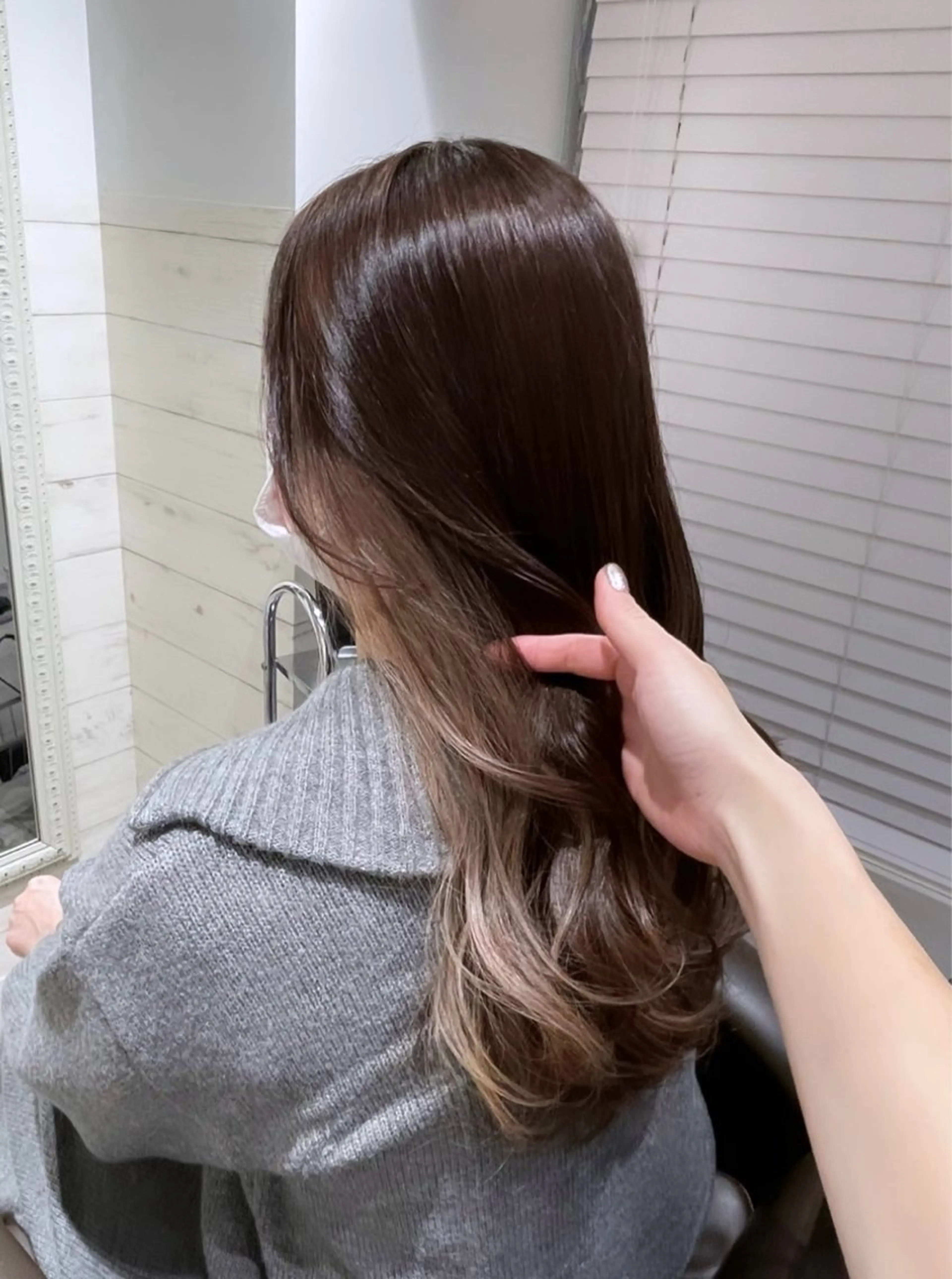 ロング カラー ベージュカラー ブラウンカラー チョコレートブラウン インナーカラー ヘアカラー トリートメント Zina 浦安所属・髪質改善✨Zina浦 安/個室🌈YUKIのヘアスタイル