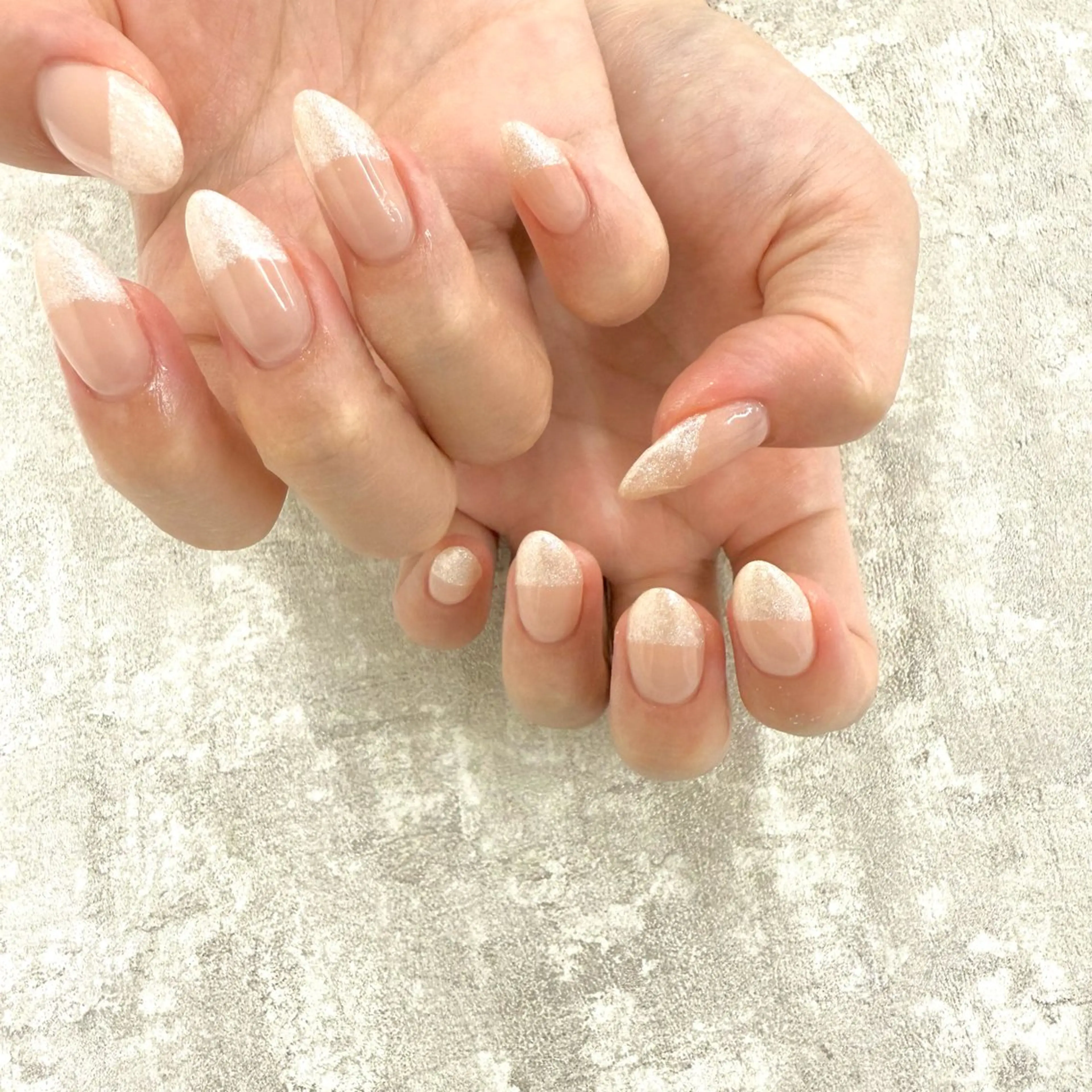 ロング ハンドネイル _white 上本町店のネイルデザイン