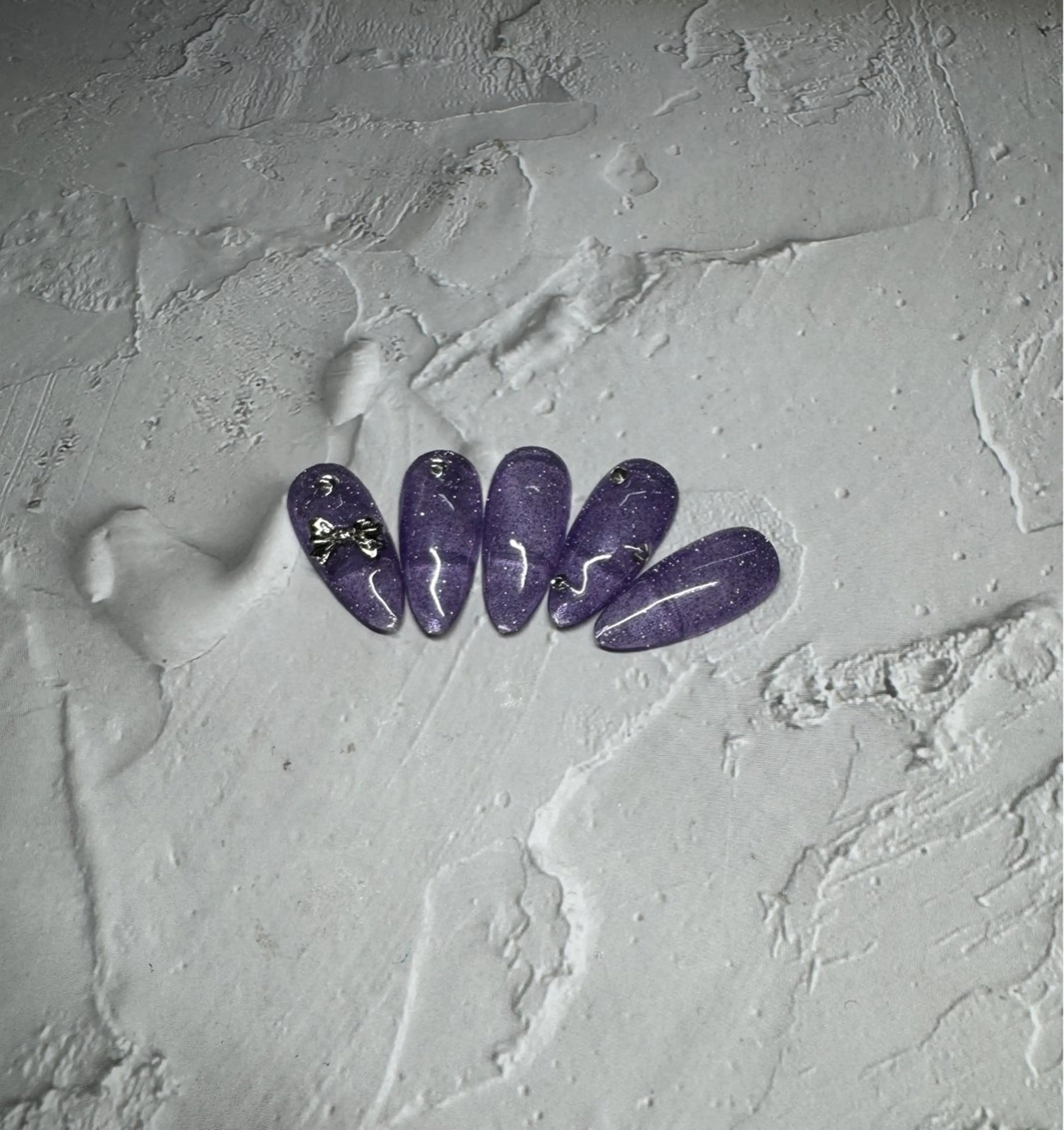 ネイル ハンドネイル ハンドケア kelly ．のネイルデザイン