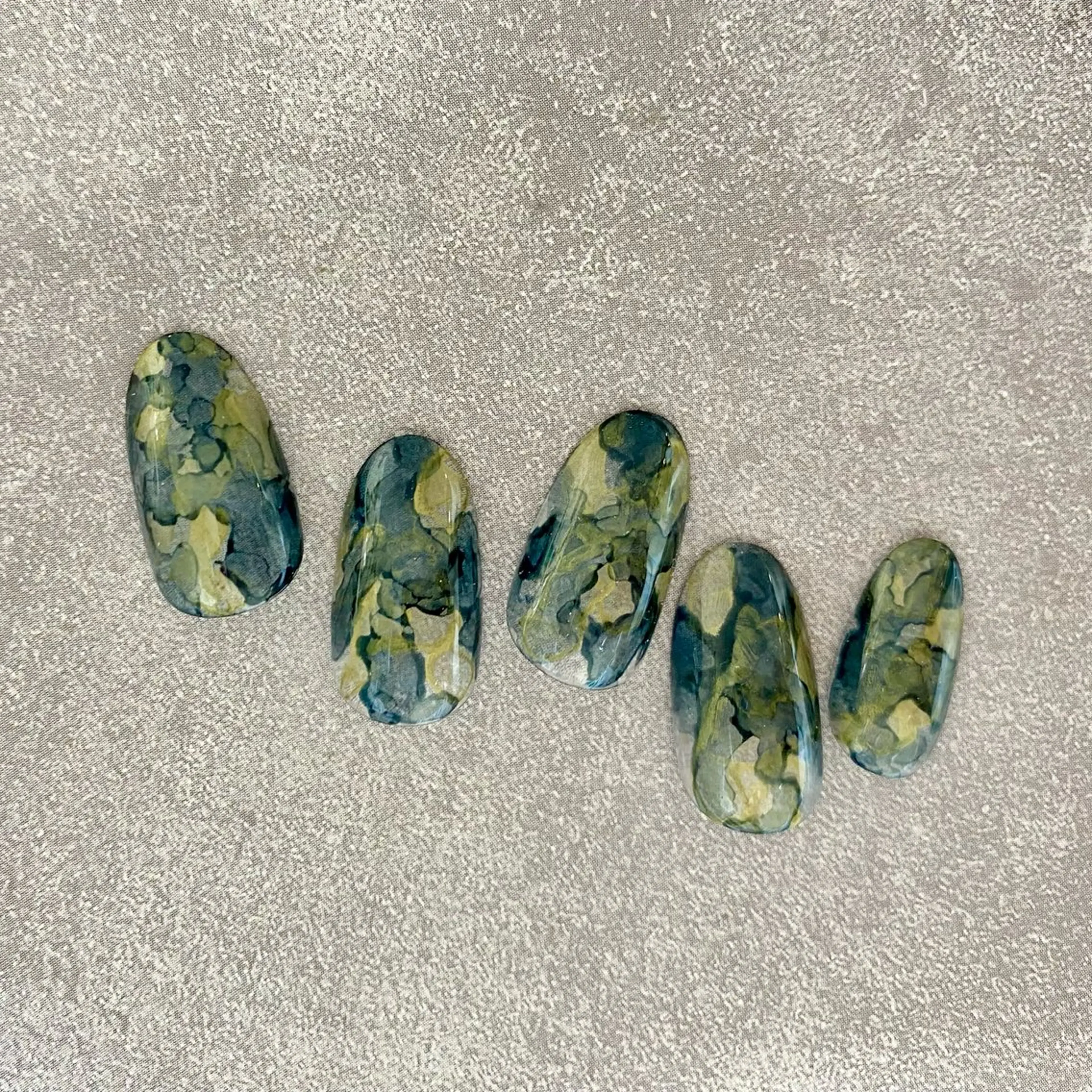 ネイル ハンドネイル フジタ エリカのネイルデザイン