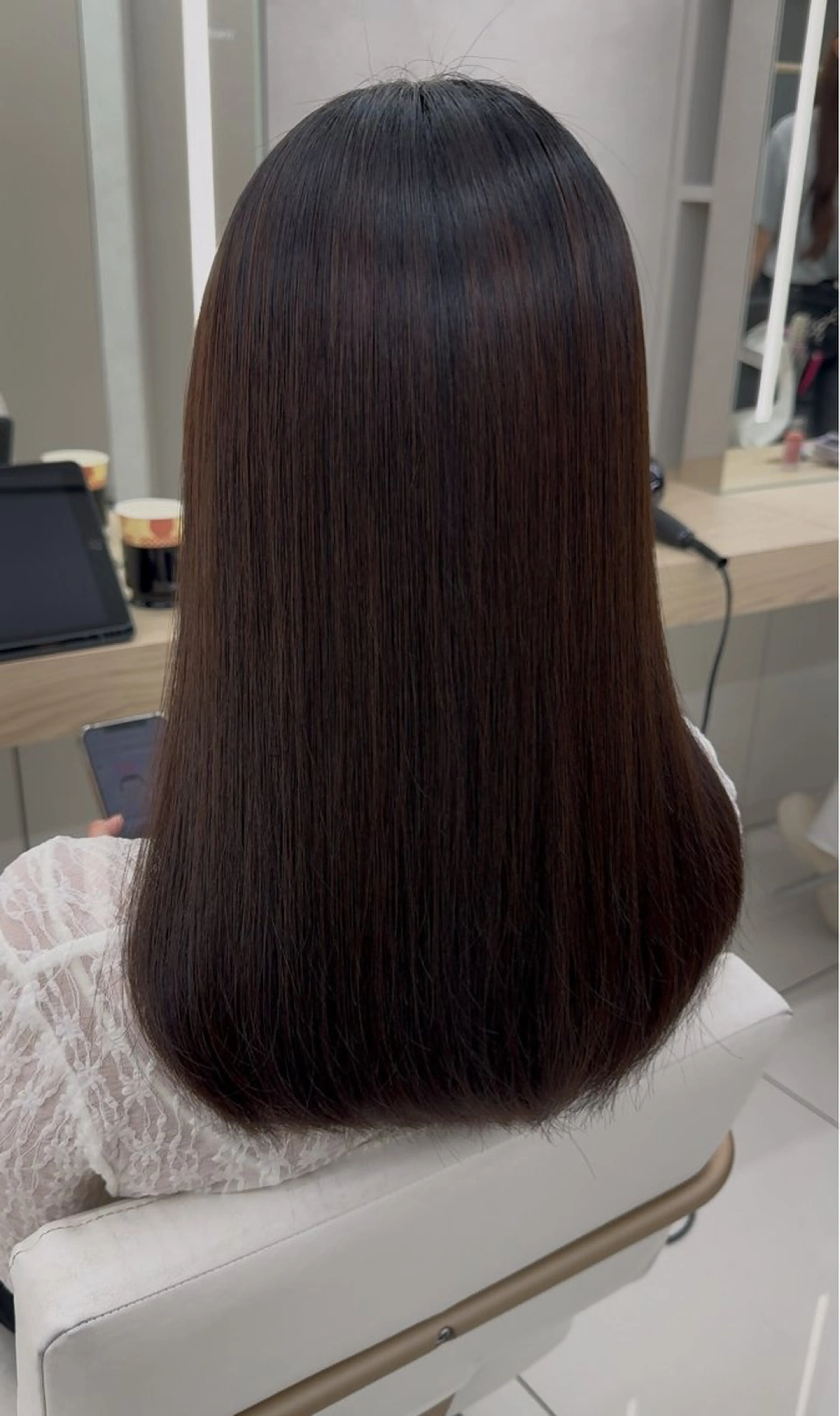 ロング パーマ 縮毛矯正 トリートメント 顔まわりカット/ カラー/西野和裕のヘアスタイル