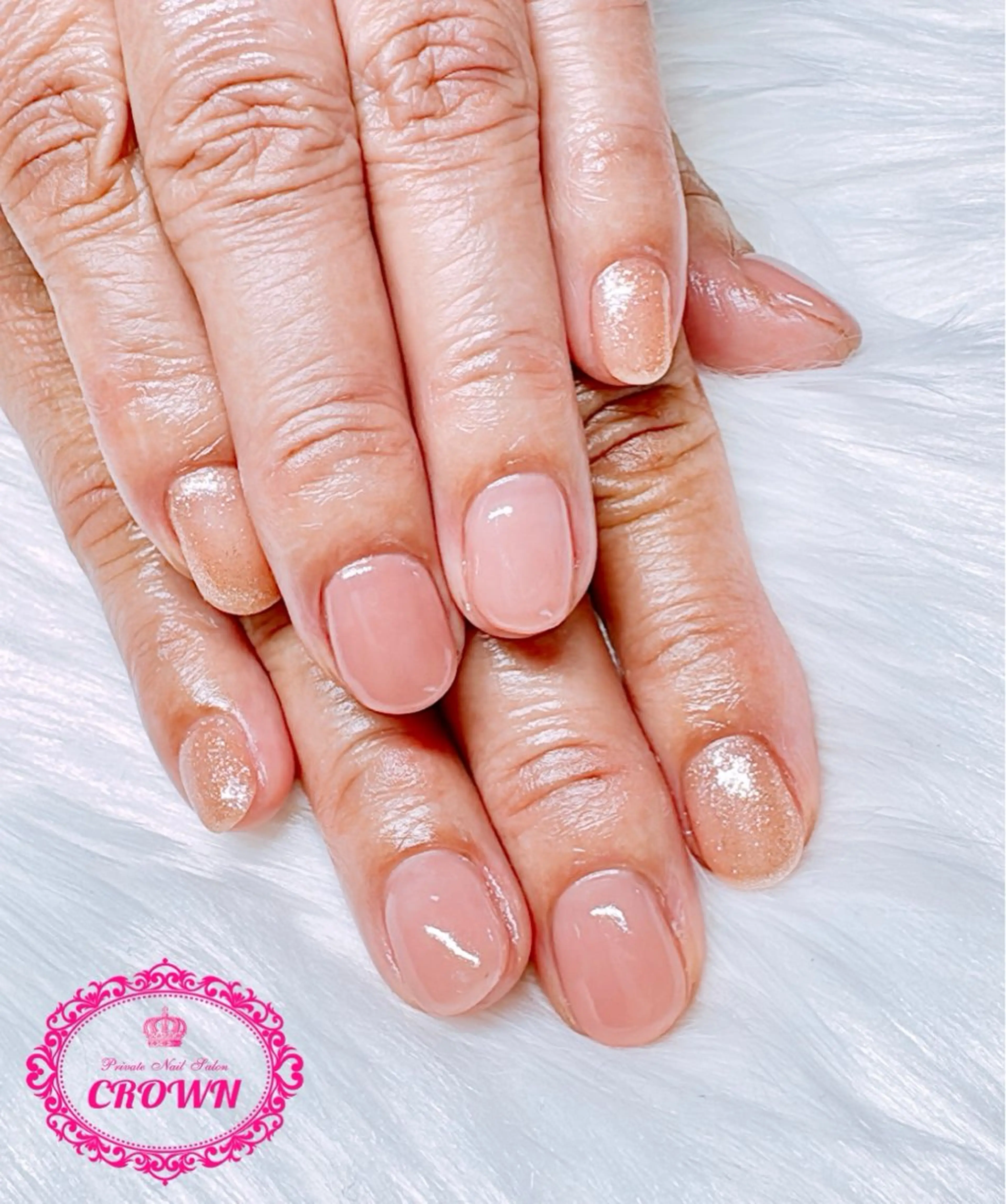 ネイル CROWN プライベートサロンのネイルデザイン