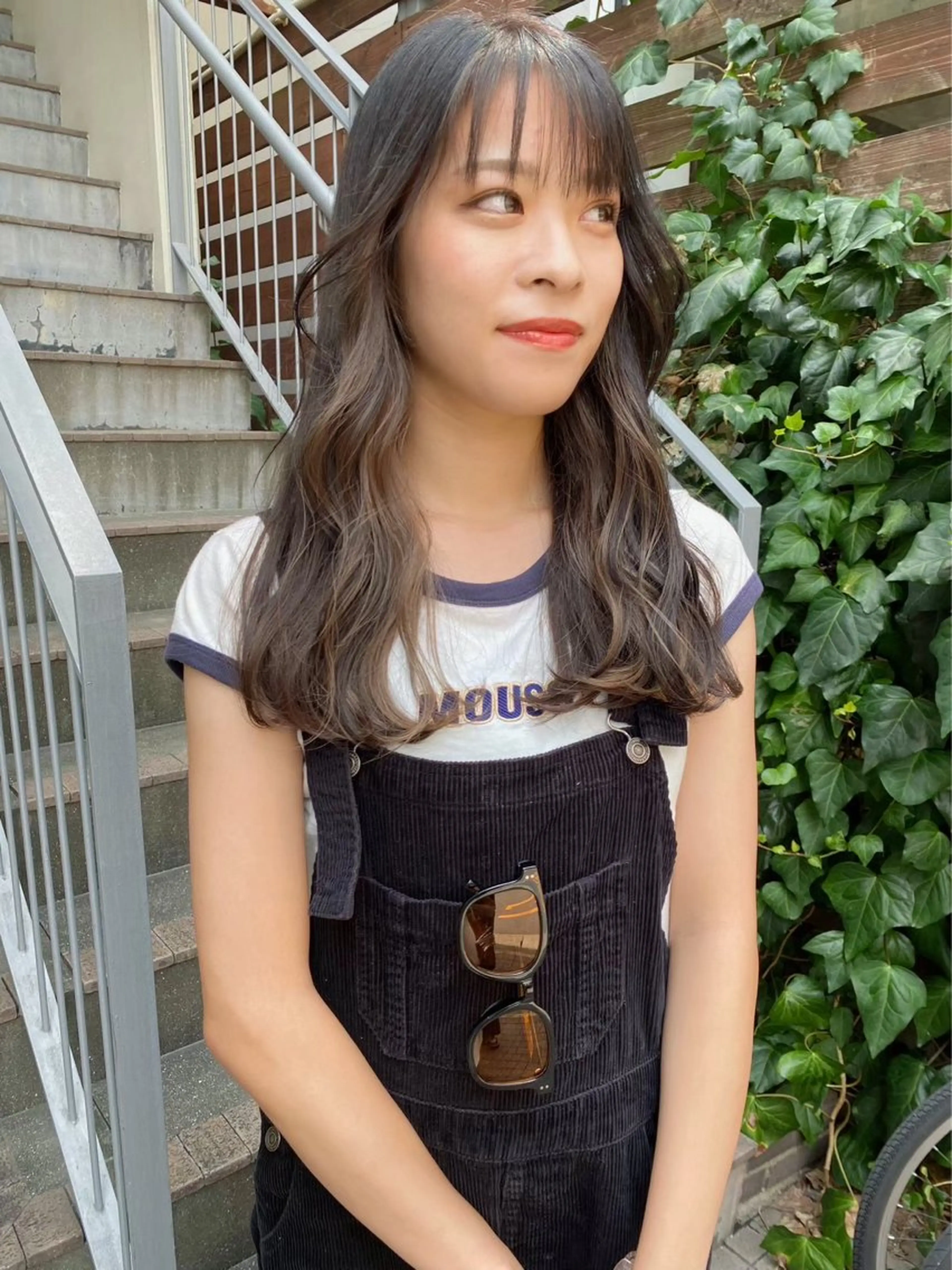 《❤️🔥人気メニュー❄️🎀》🪄インナーカラー🎨(ブリーチ➕全体カラー)の写真