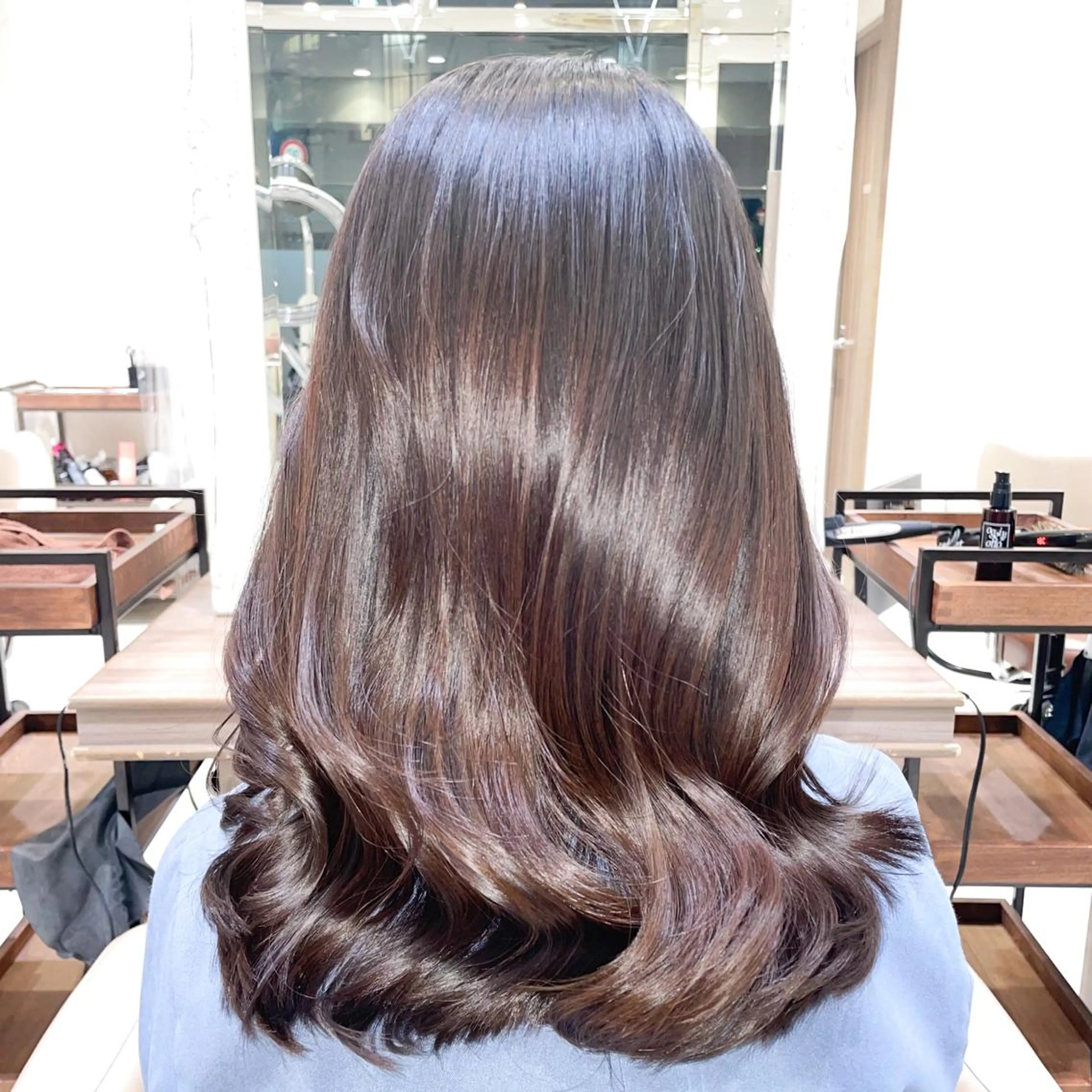 セミロング Aujuaソムリエ/ HARUNO/艶髪のヘアスタイル