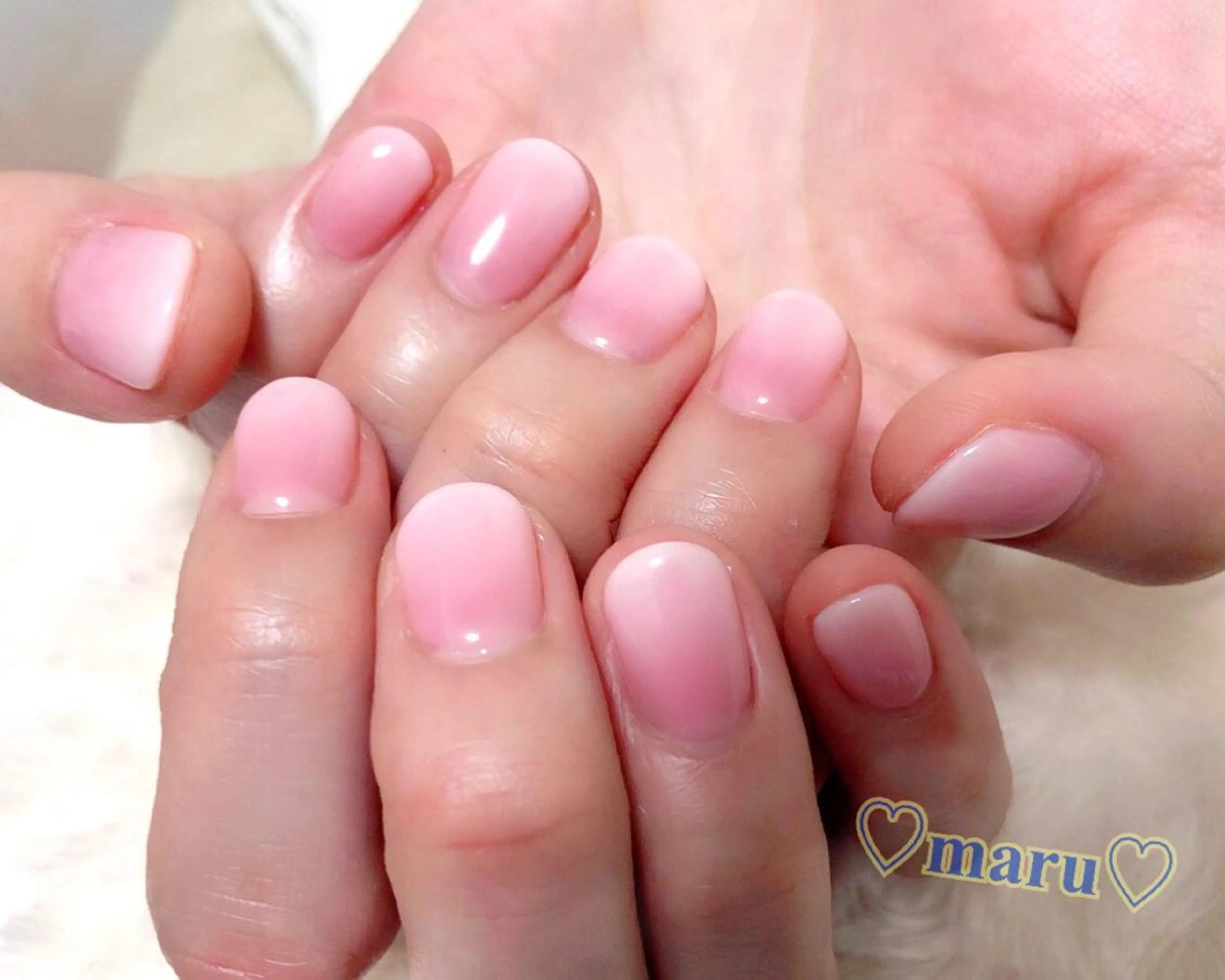 ネイル ハンドネイル フットネイル まるみ ♡のネイルデザイン