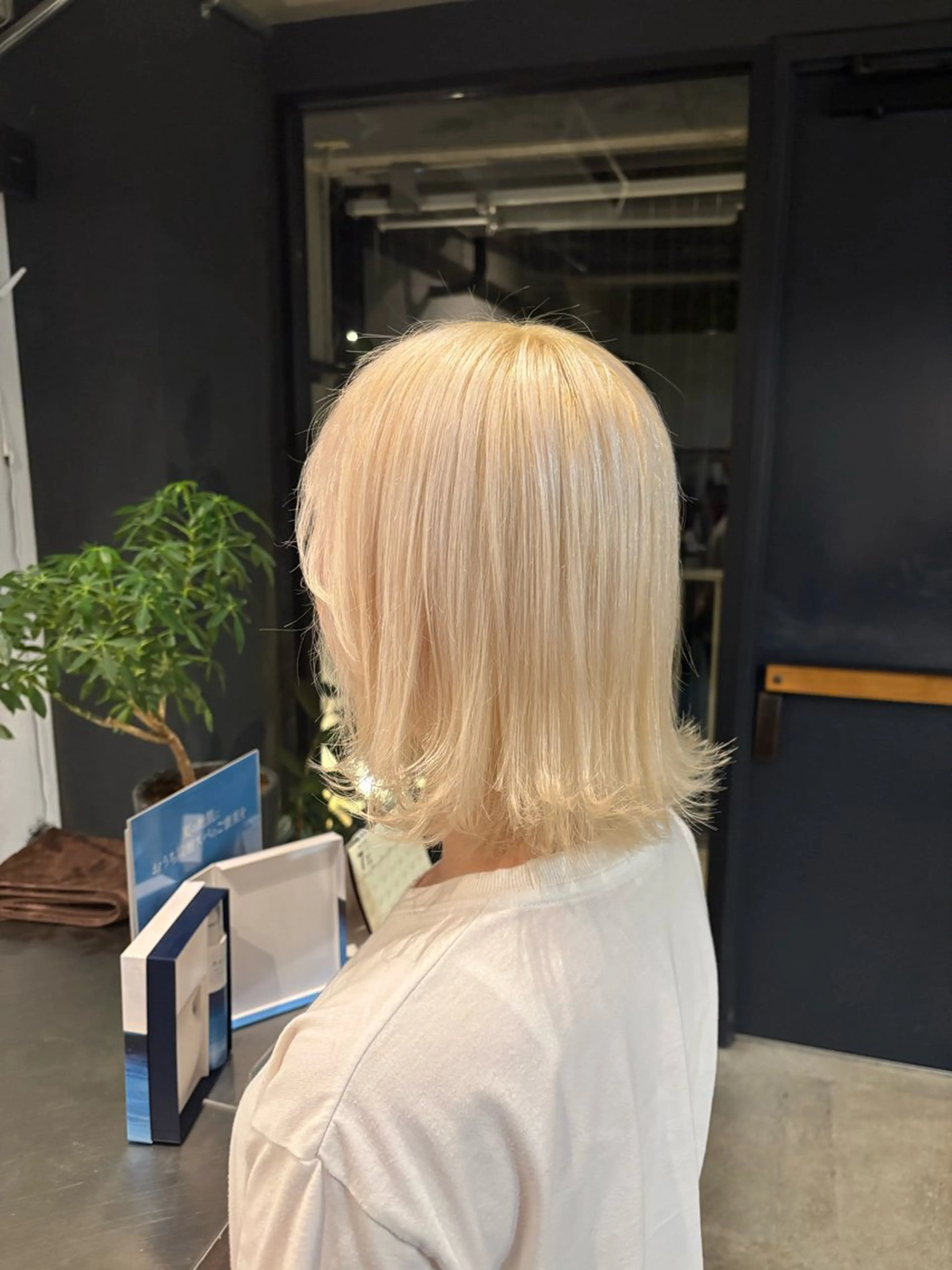 カラー ヘアカラー 中村 文音のヘアスタイル