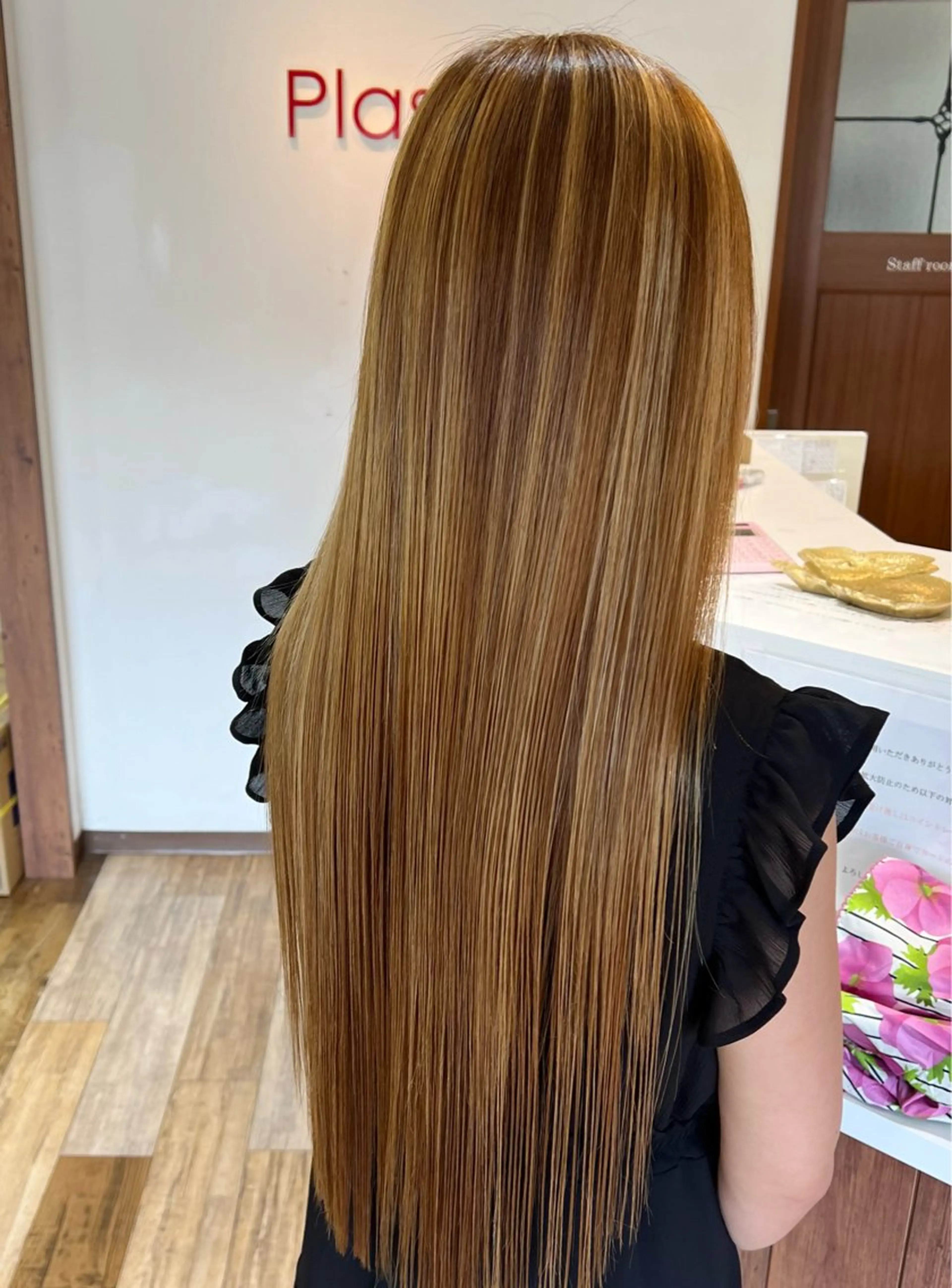 ロング ハイライト ヘアカラー トリートメント HAIR BEAUTY Plaser所属・透明感カラー🕊️✨ Mayu🦮🩶のヘアスタイル