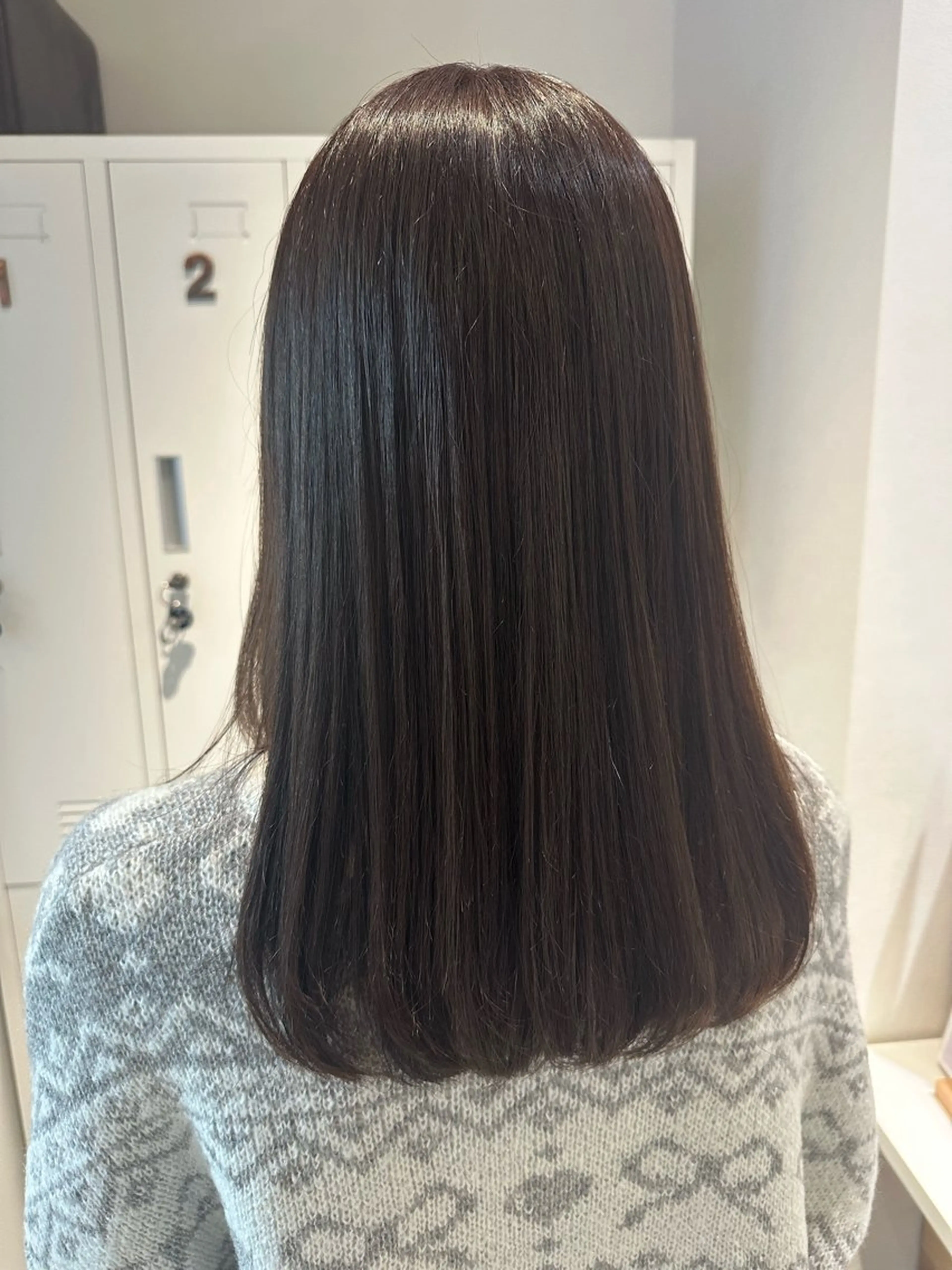 セミロング カラー カット ヘアカラー Annie 吉田 裕美のヘアスタイル