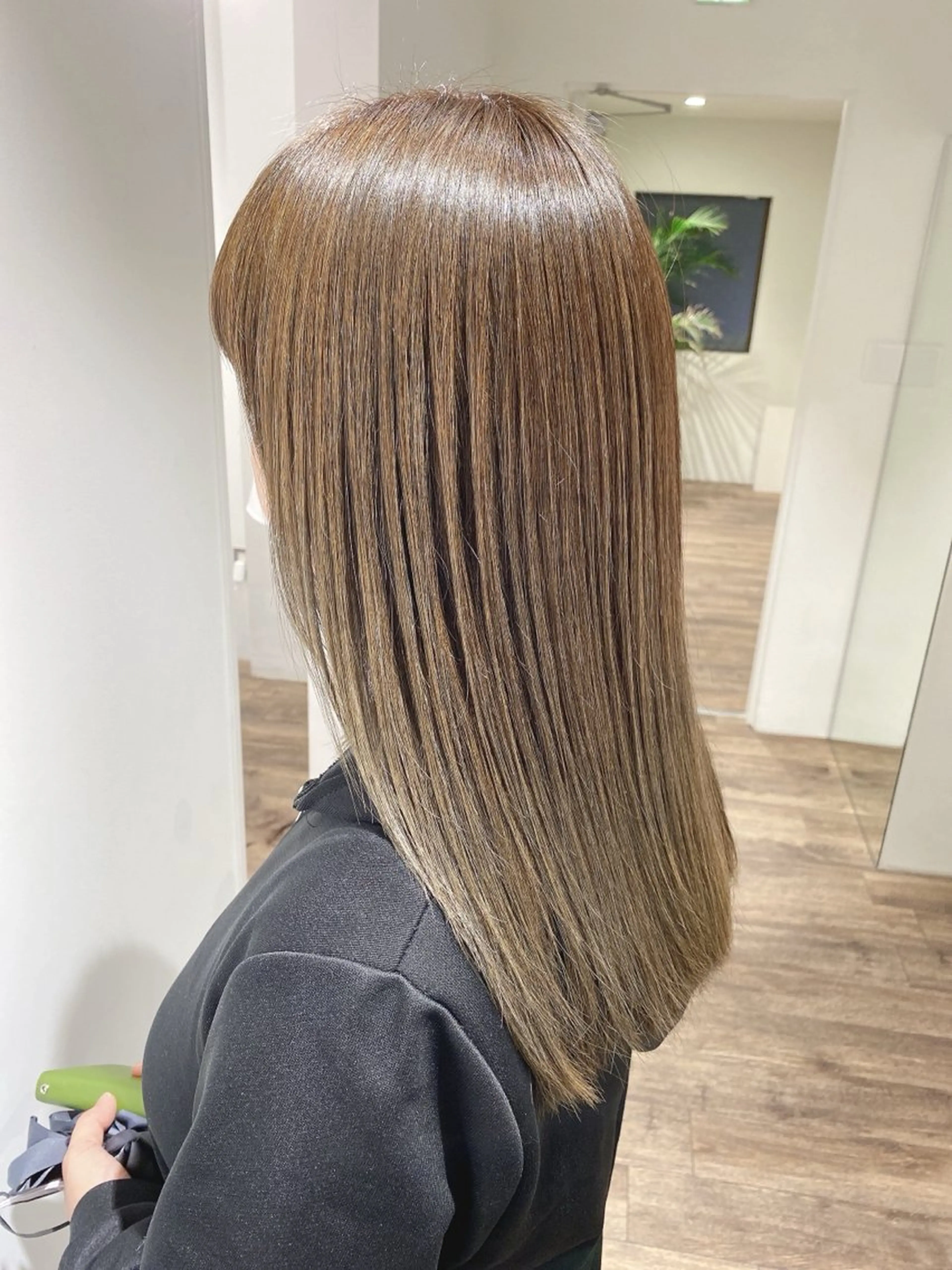 ロング カラー カット ヘアカラー トリートメント GO TODAY SHAiRE SALON 横須賀所属・ハイライト⭐️上野 高広のヘアスタイル