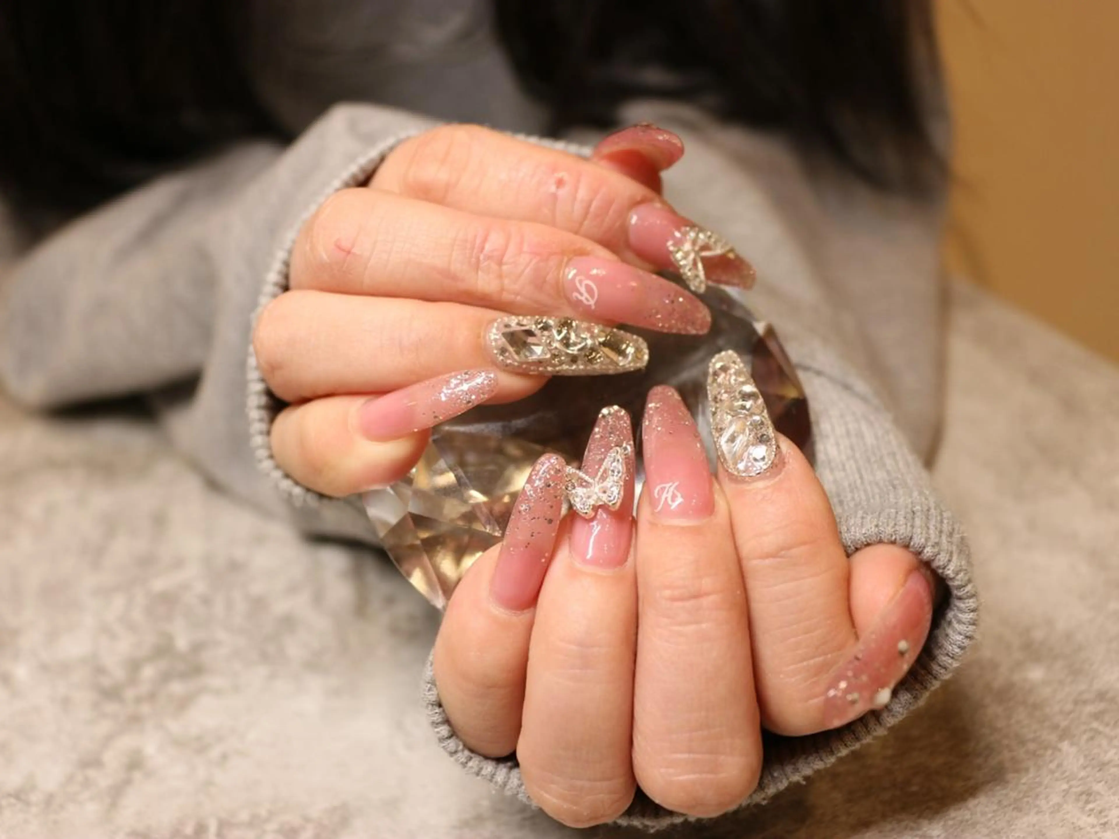 ⭐モデル価格限定3名⭐★オフ込み★ラメグラデーションの写真