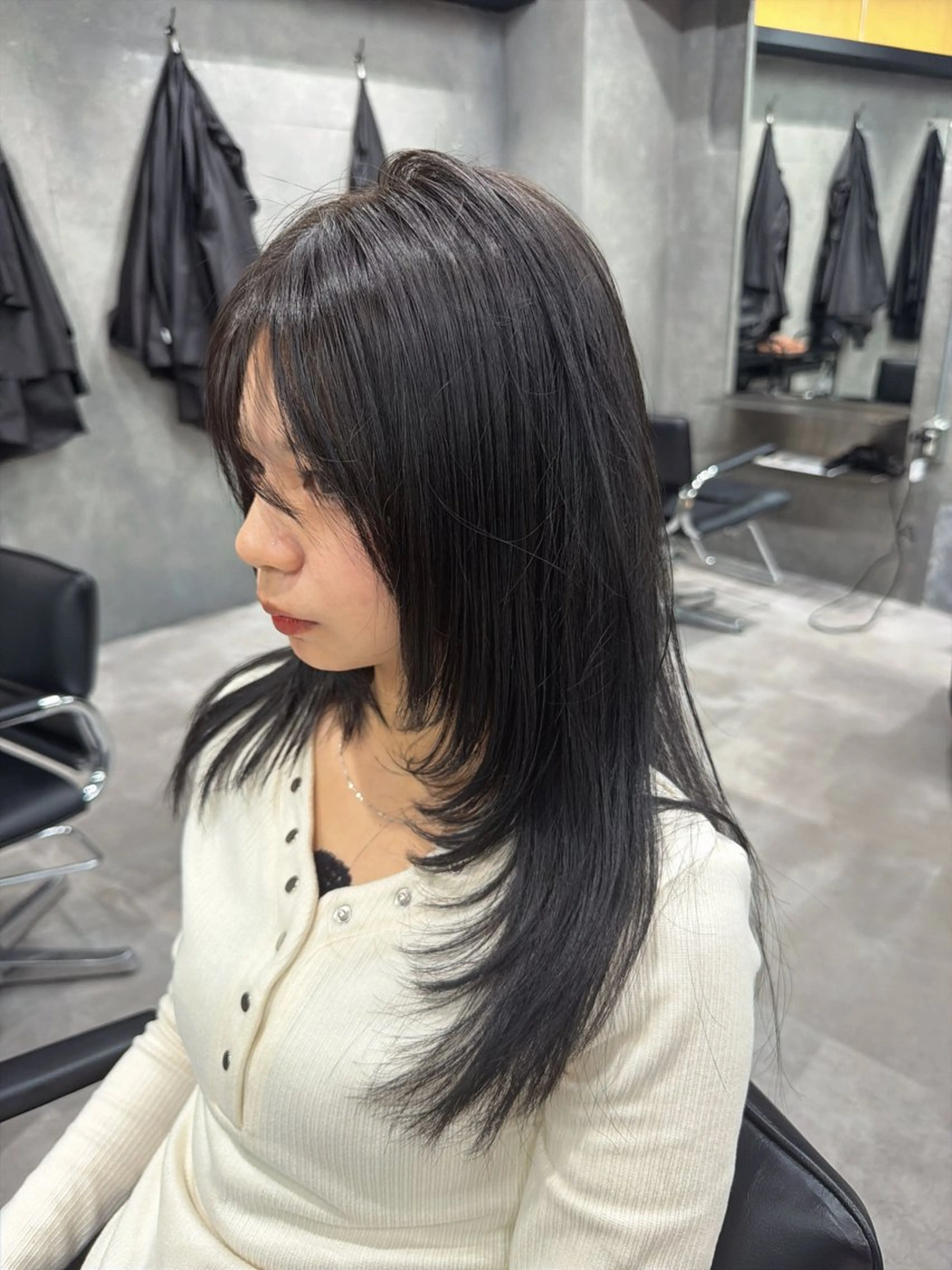 ロング レイヤーカット カット BEL THE CHIC所属・moeka🎀 似合わせカラー🎀のヘアスタイル