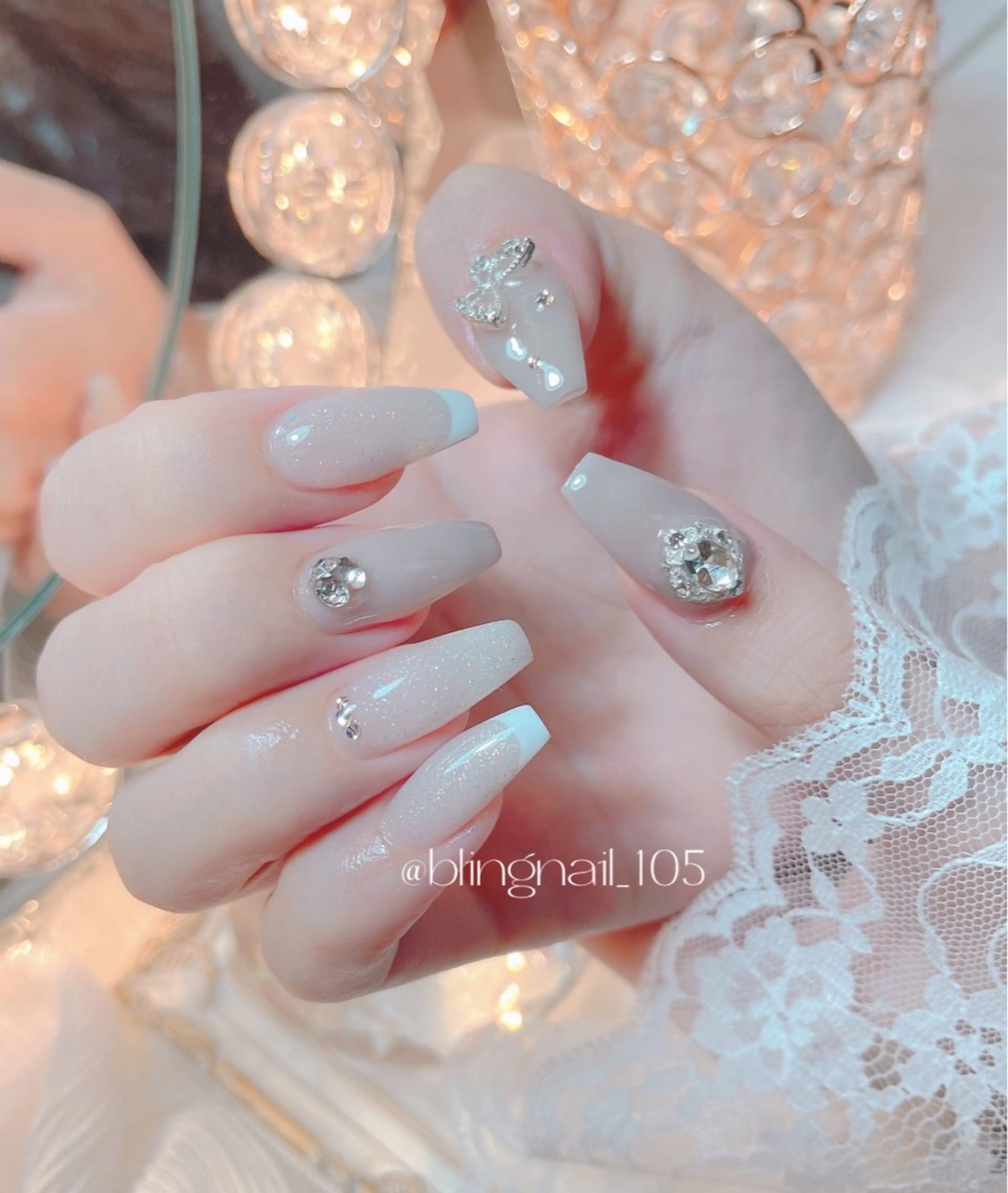 ネイル 23時まで❤︎韓国、 ワンホンネイルのネイルデザイン