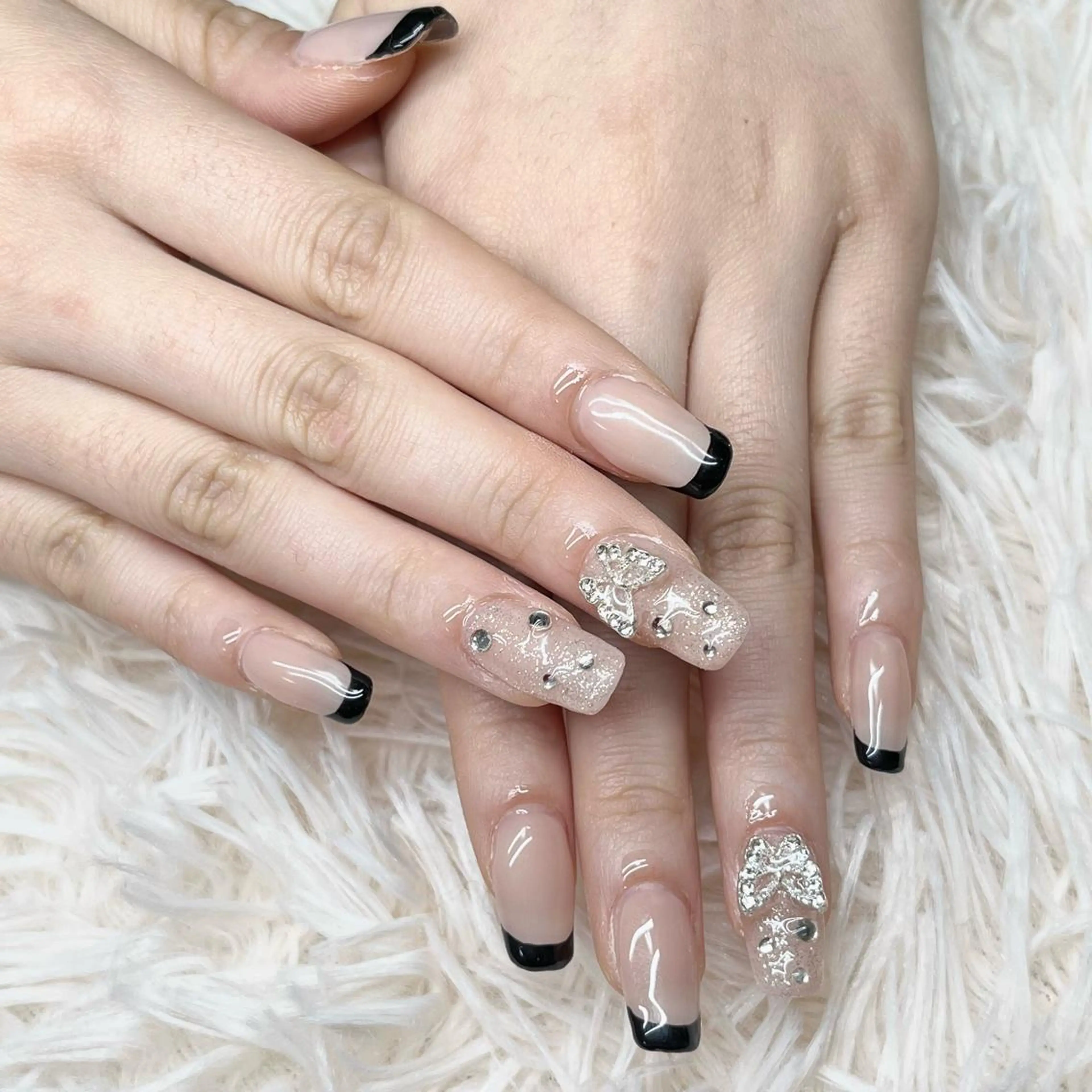 ネイル アートネイル クリアネイル フレンチネイル ジェルネイル ガラスフレンチ 🐕‍🦺Yappy 💗A-tanのネイルデザイン