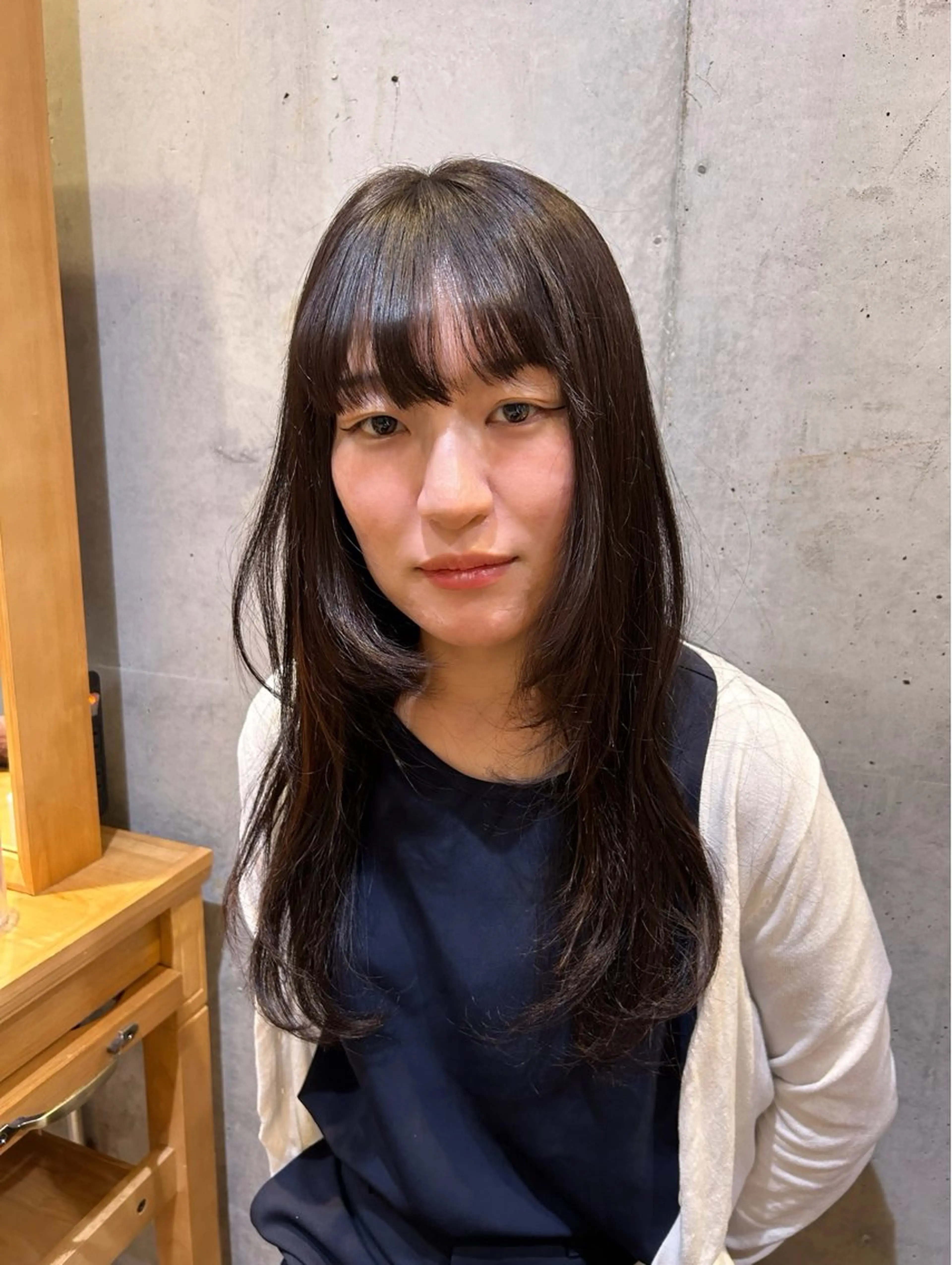 ロング レイヤーカット null 《 栞 》のヘアスタイル