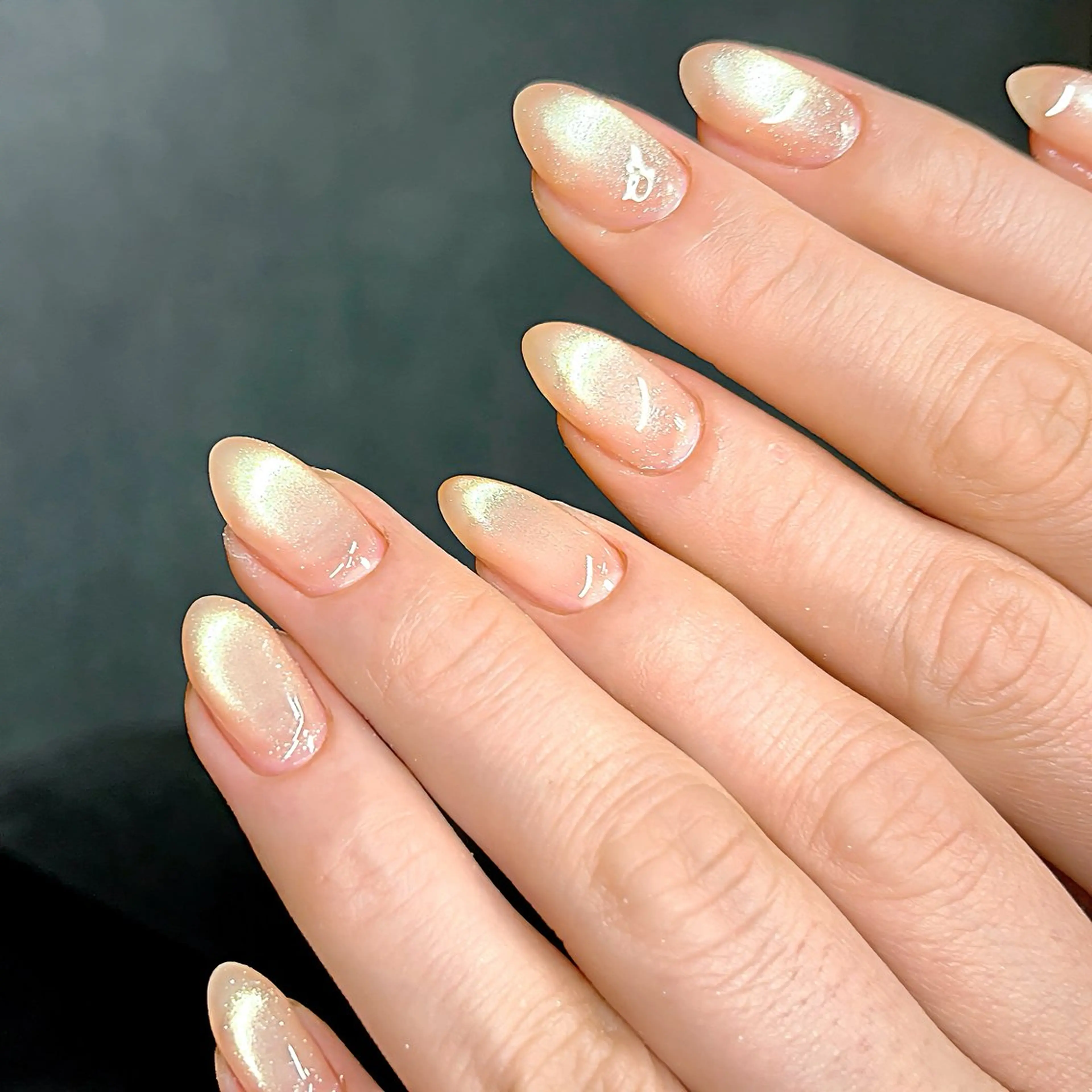 ネイル チークネイル フレンチネイル ハート ラメ(グリッター) マグネットネイル ハンドネイル ハンドケア 🫧OPELIA NAIL渋谷🫧のネイルデザイン