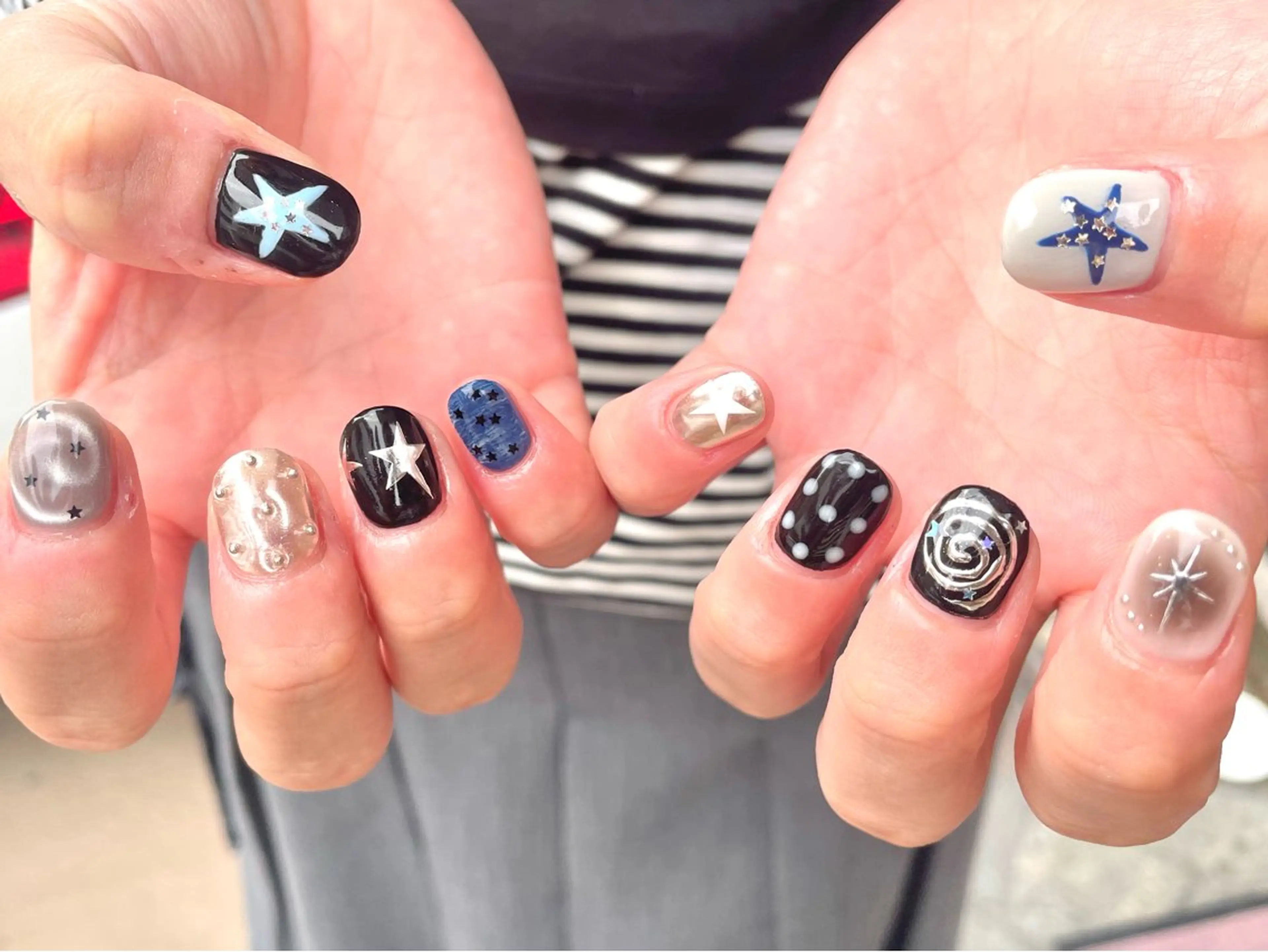 ネイル ハンドネイル alma (アルマ)のネイルデザイン