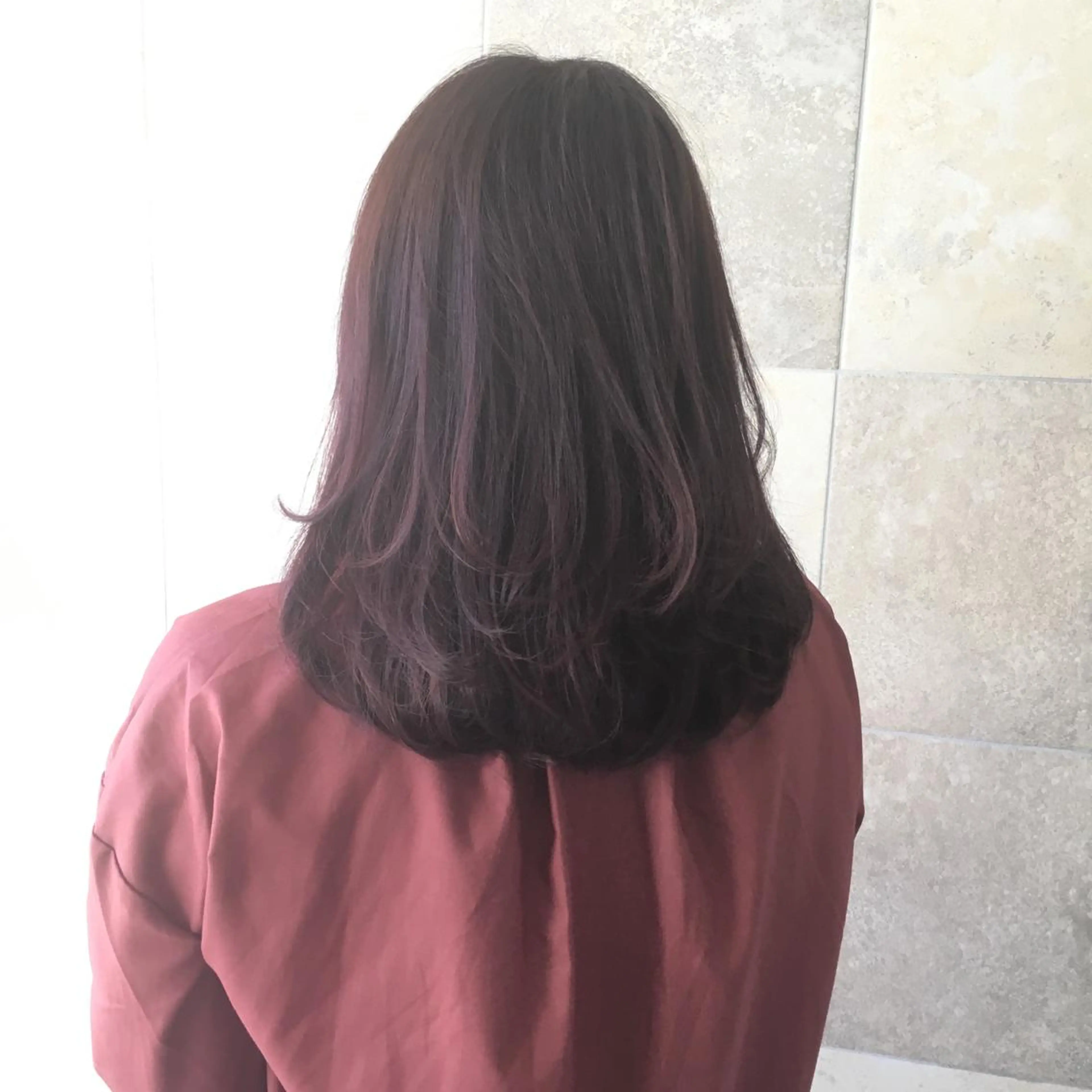 ミディアム カラー イルミナカラー カット ヘアカラー カット／メンズカット 藤田麻衣のヘアスタイル