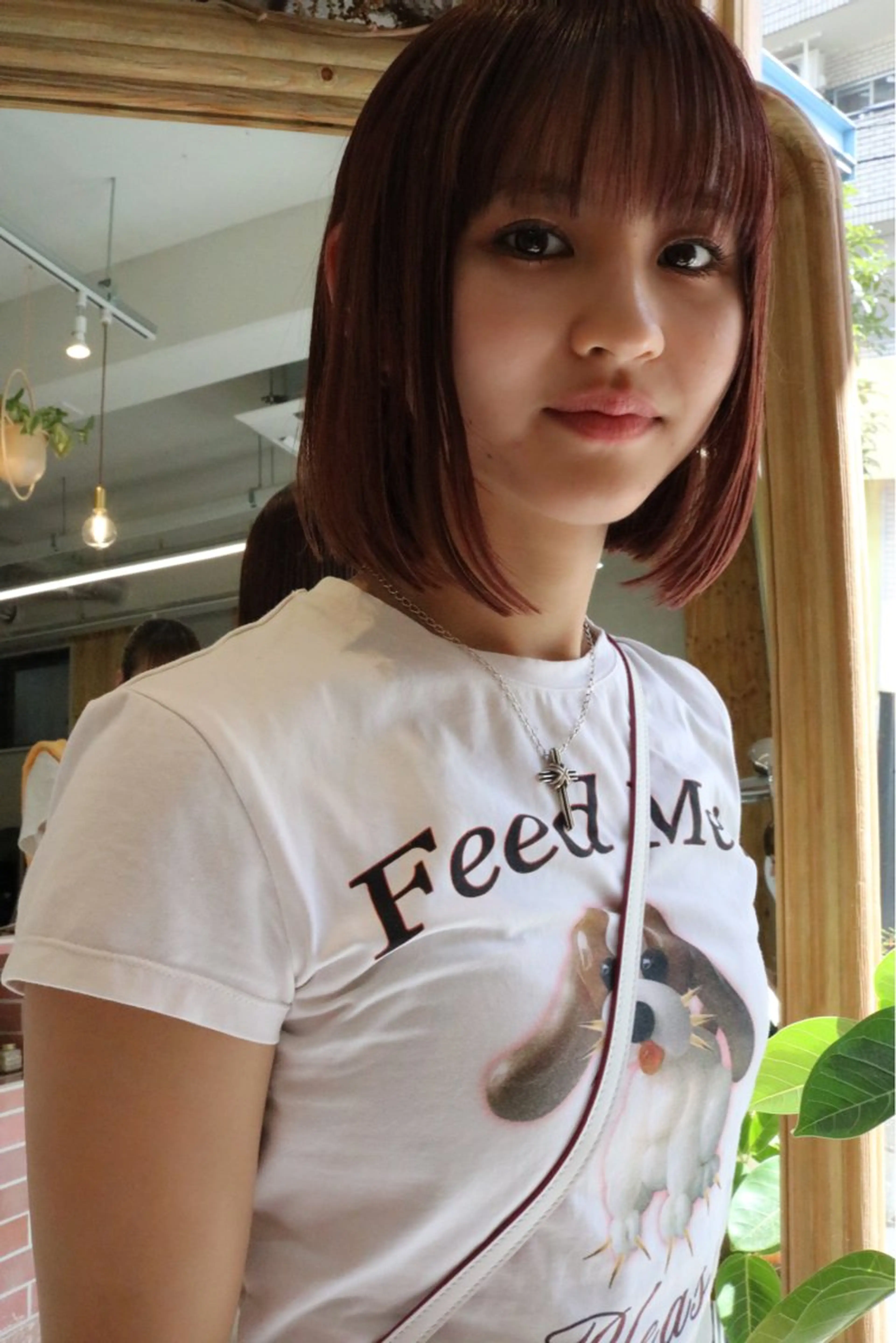 ショート カラー ヘアカラー トリートメント 松村 澪里のヘアスタイル