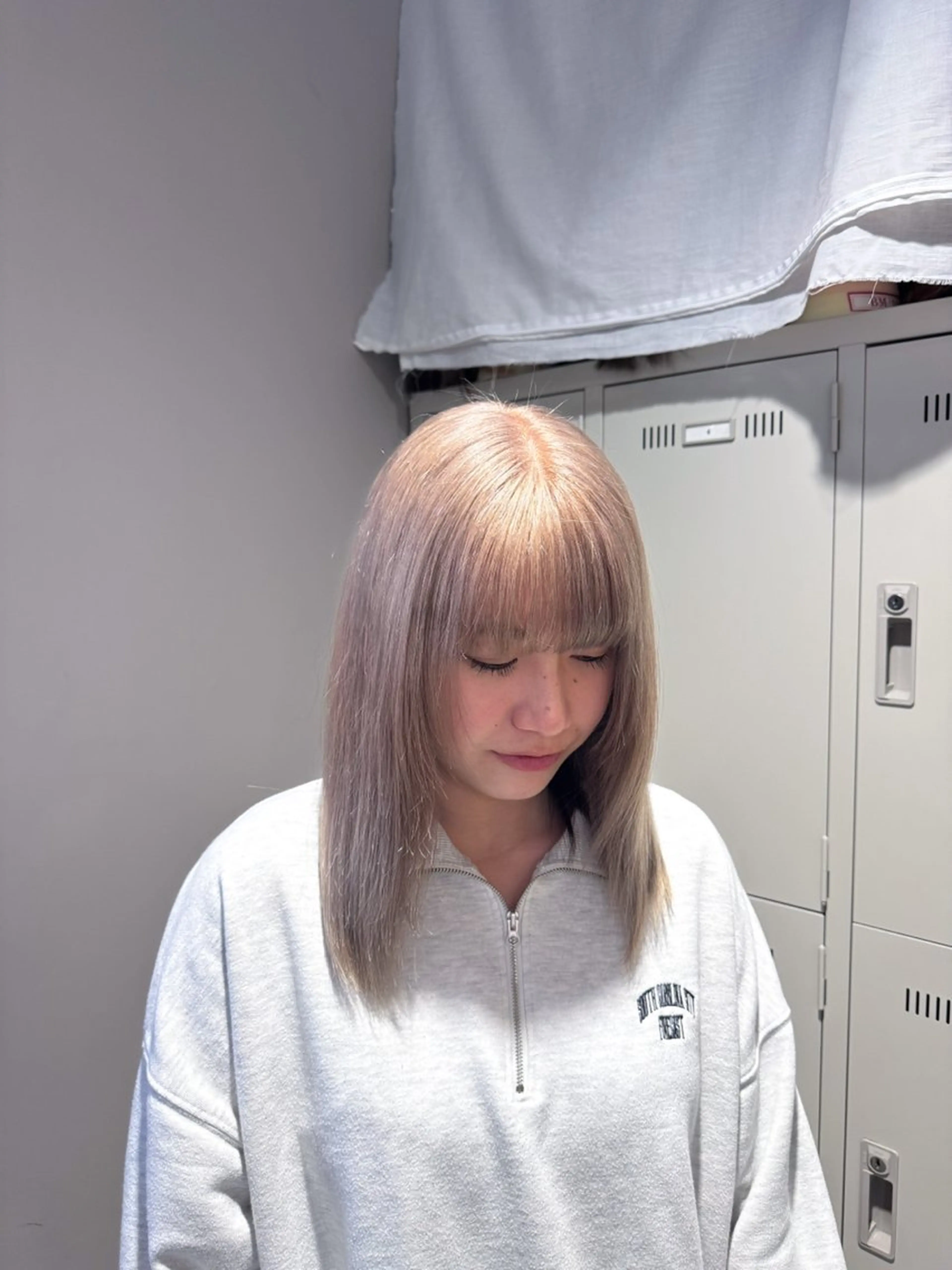 ミディアム カラー ヘアアレンジ Over hair所属・Over hair_ misakiのヘアスタイル