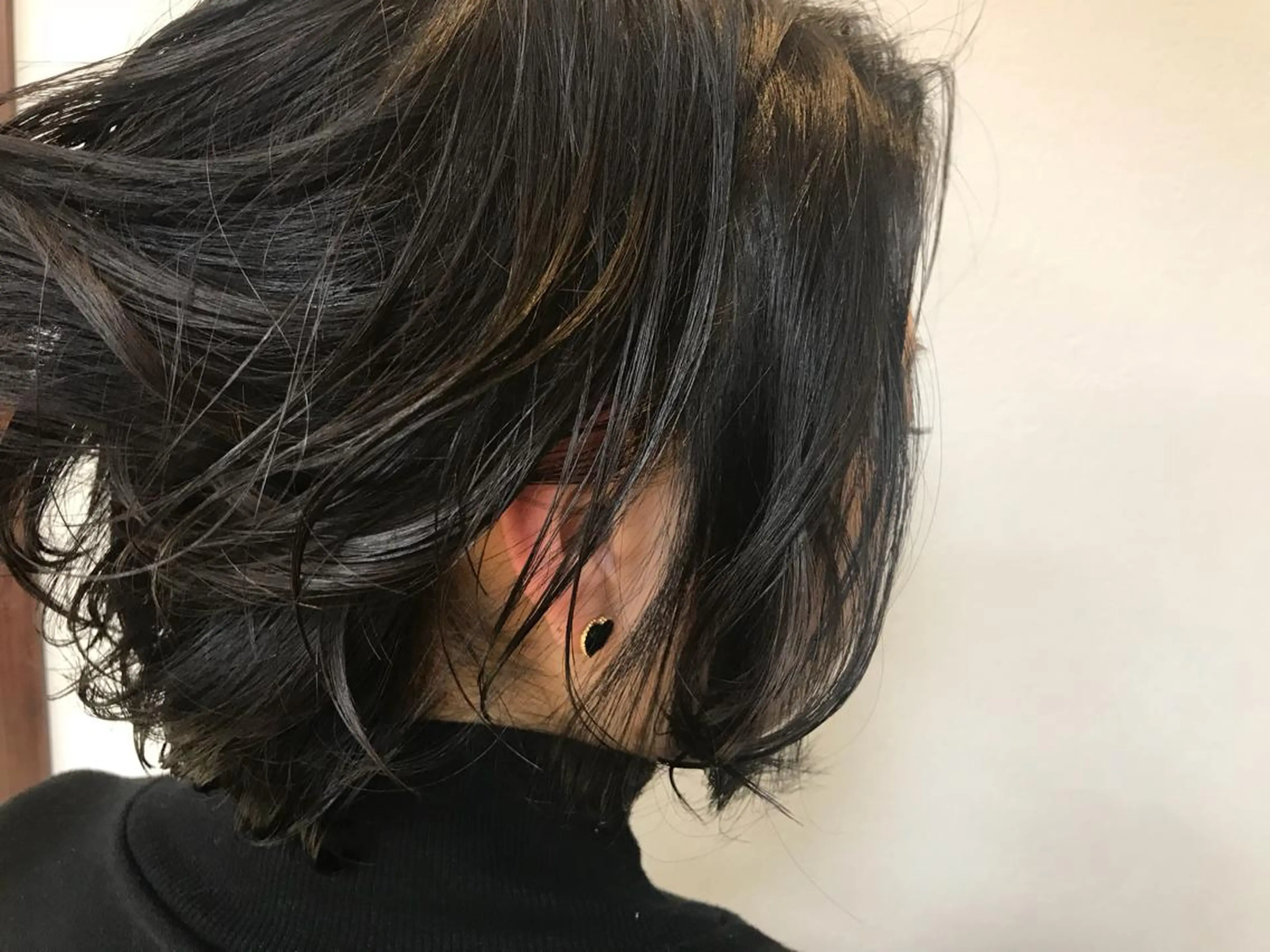 ショート カラー ヘアアレンジ スズキ シオリのヘアスタイル