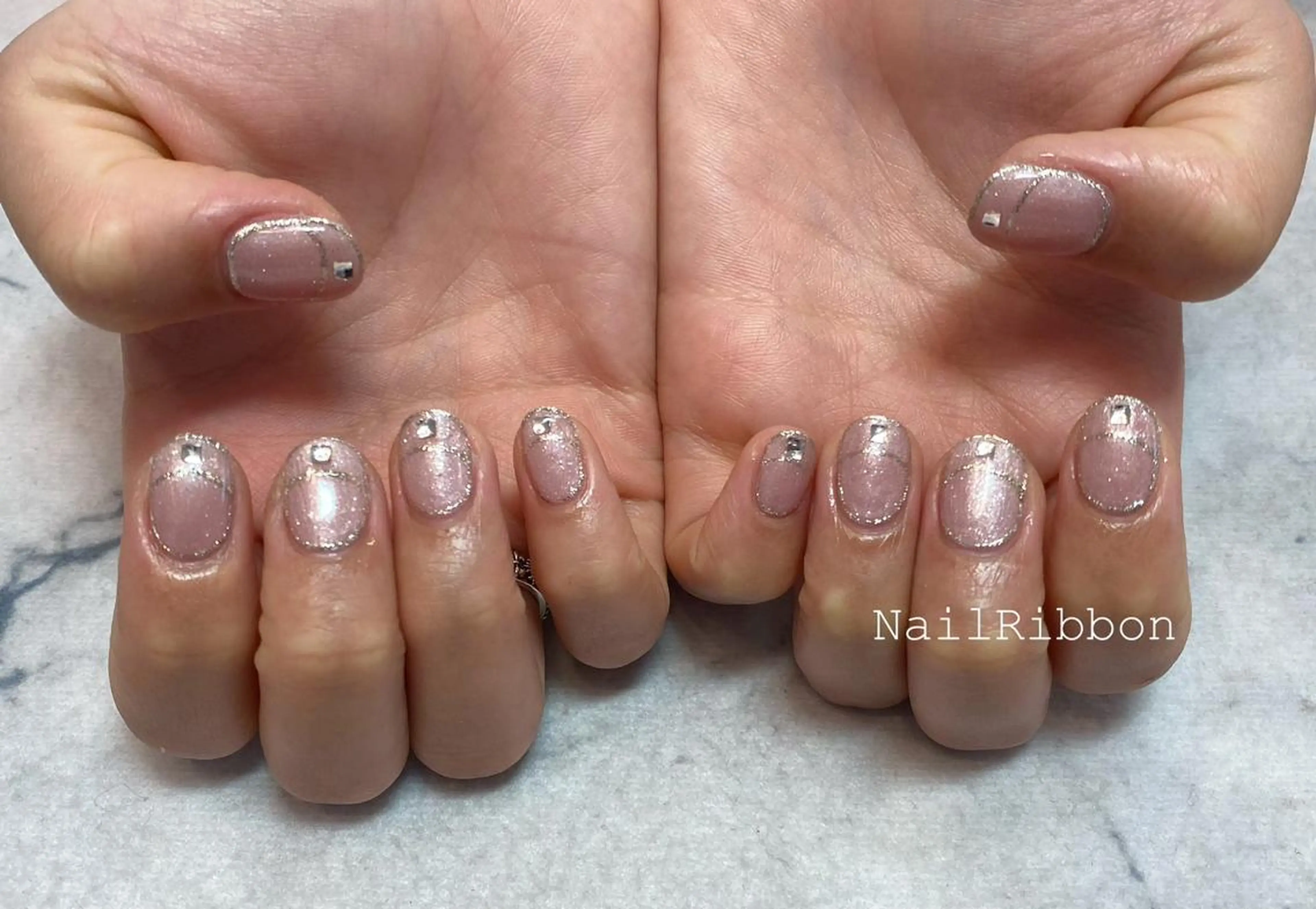 ネイル ネイルリボン 石田のネイルデザイン